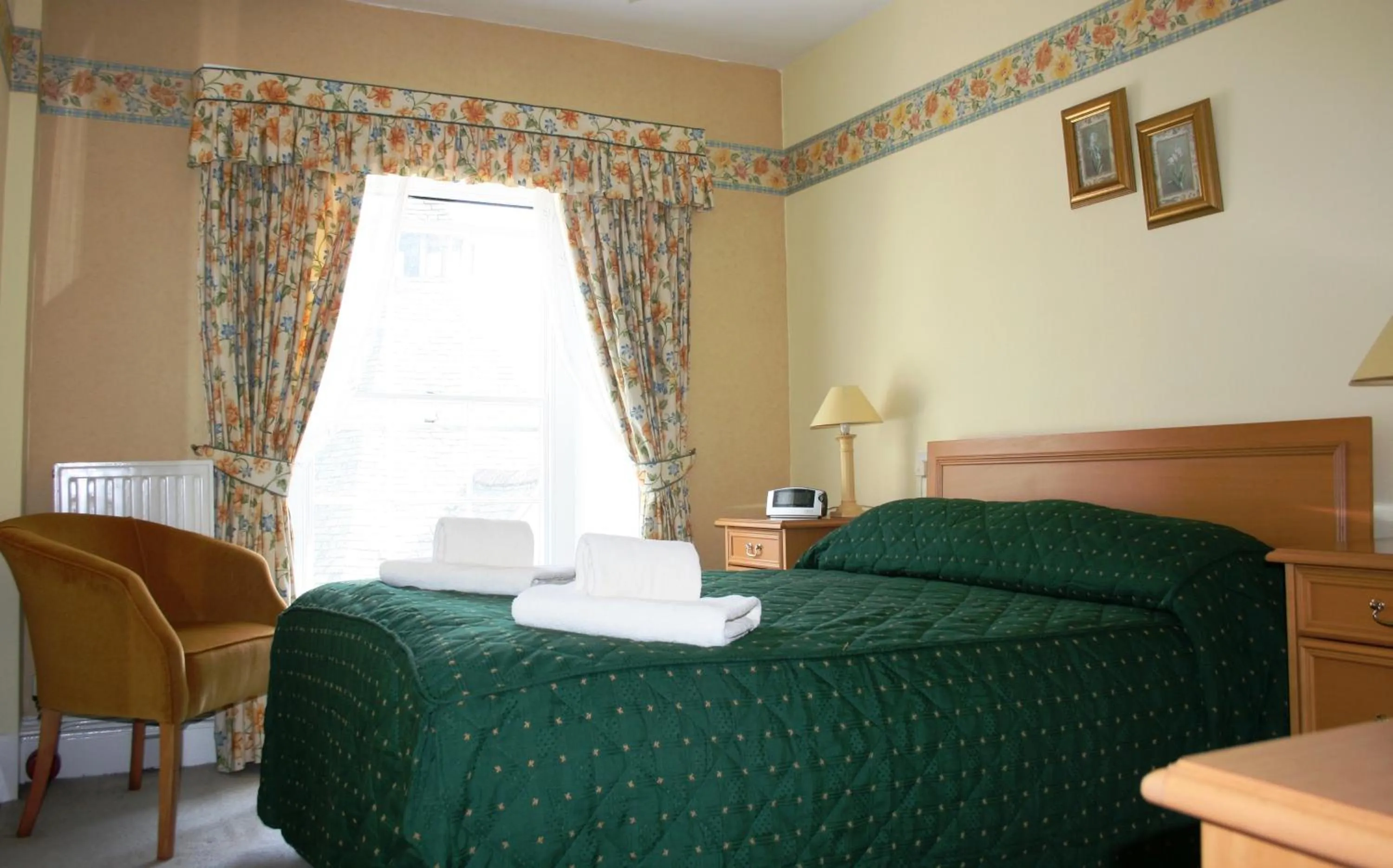 Bedroom, Bed in Yarn Market Hotel