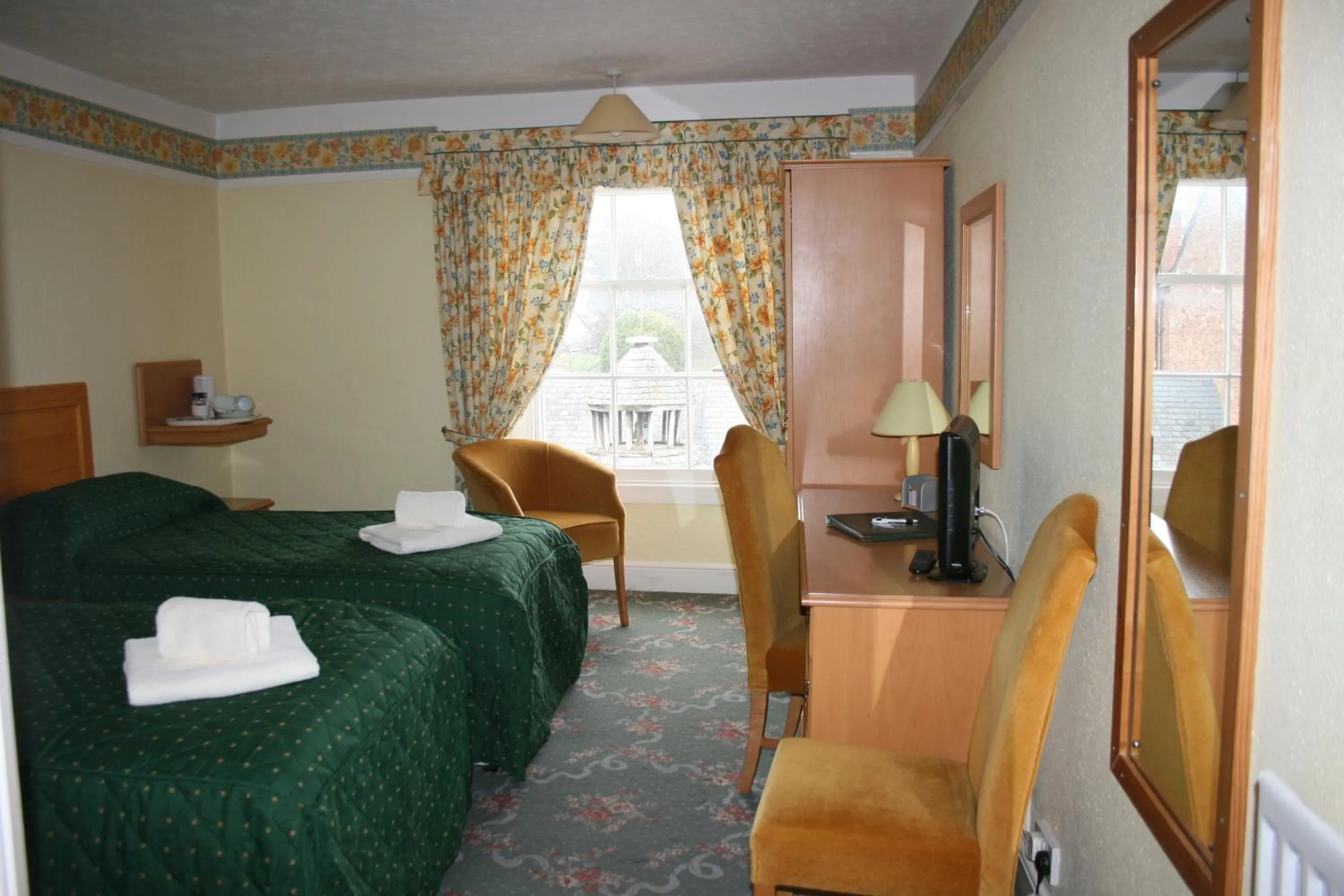 Bedroom, Bed in Yarn Market Hotel