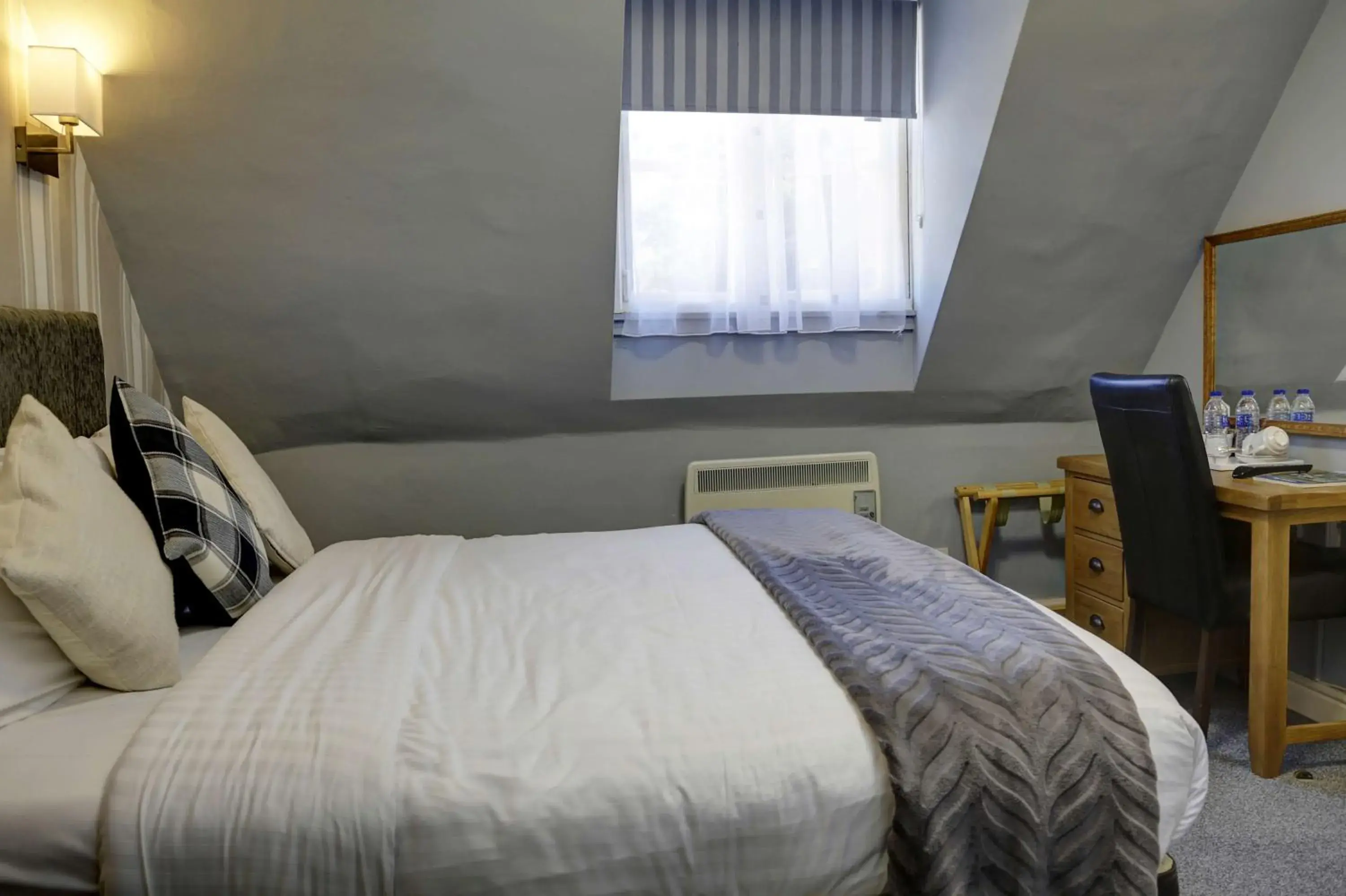 Double Room with Garden View in Normanton Park Hotel, Sure Hotel Collection by Best Western Double Room with Garden View in Normanton Park Hotel, Sure Hotel Collection by Best Western