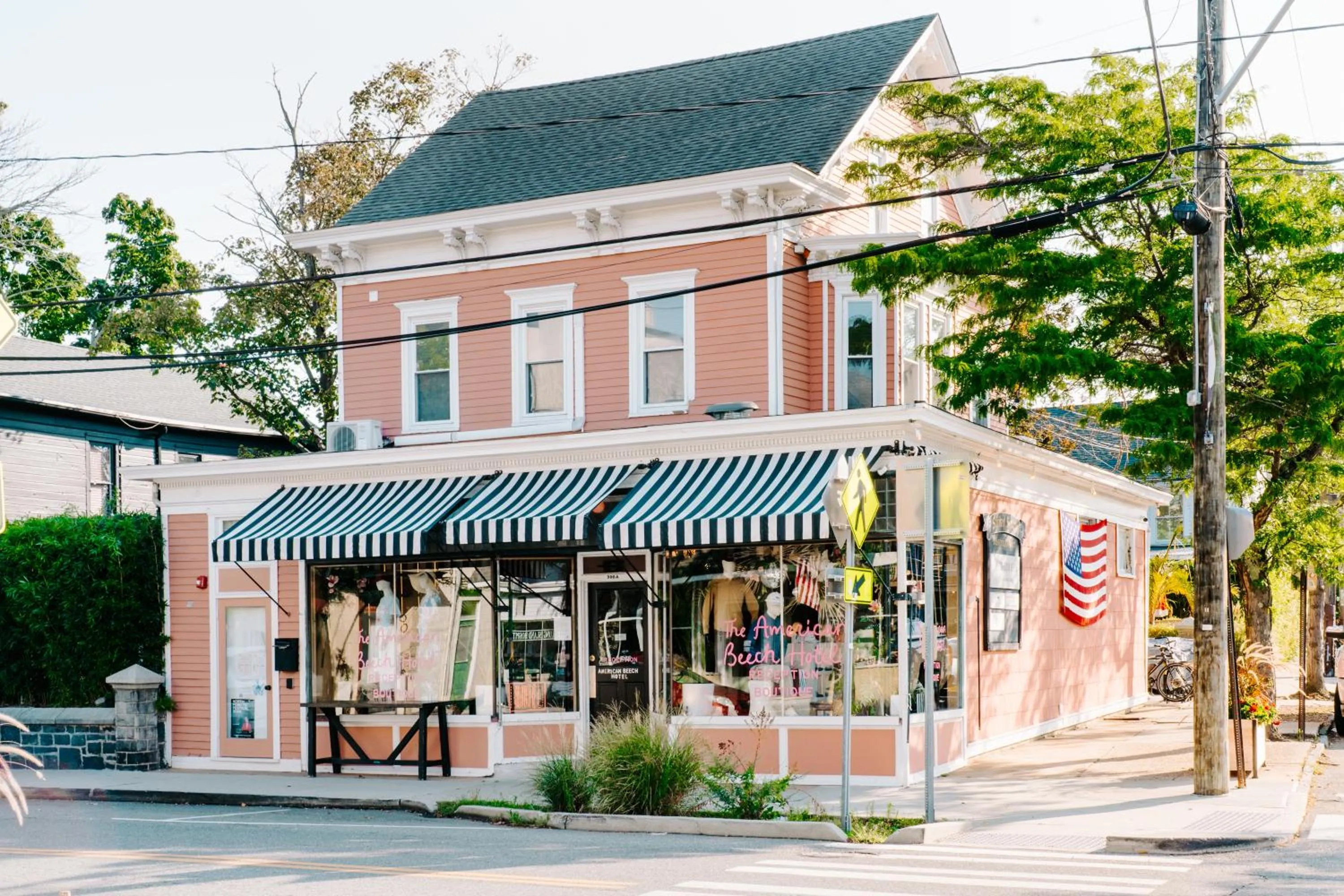 Lobby or reception in American Beech Hotel