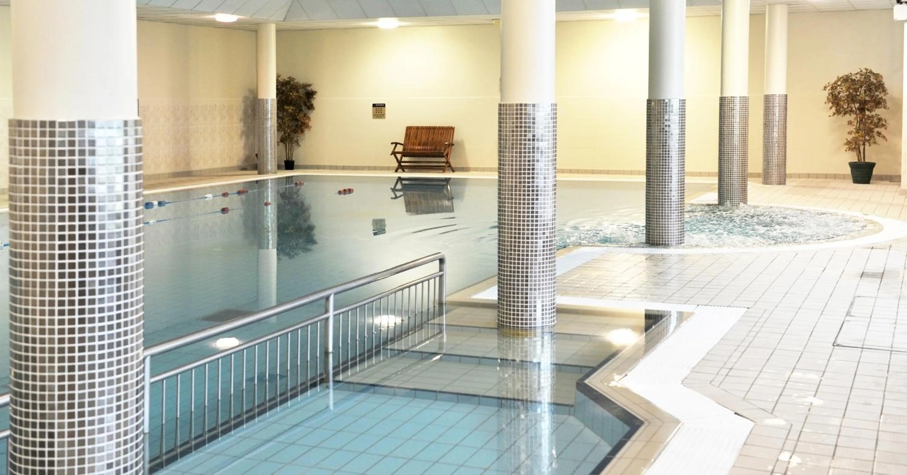 Swimming pool in Bloomfield House Hotel, Leisure Club & Spa