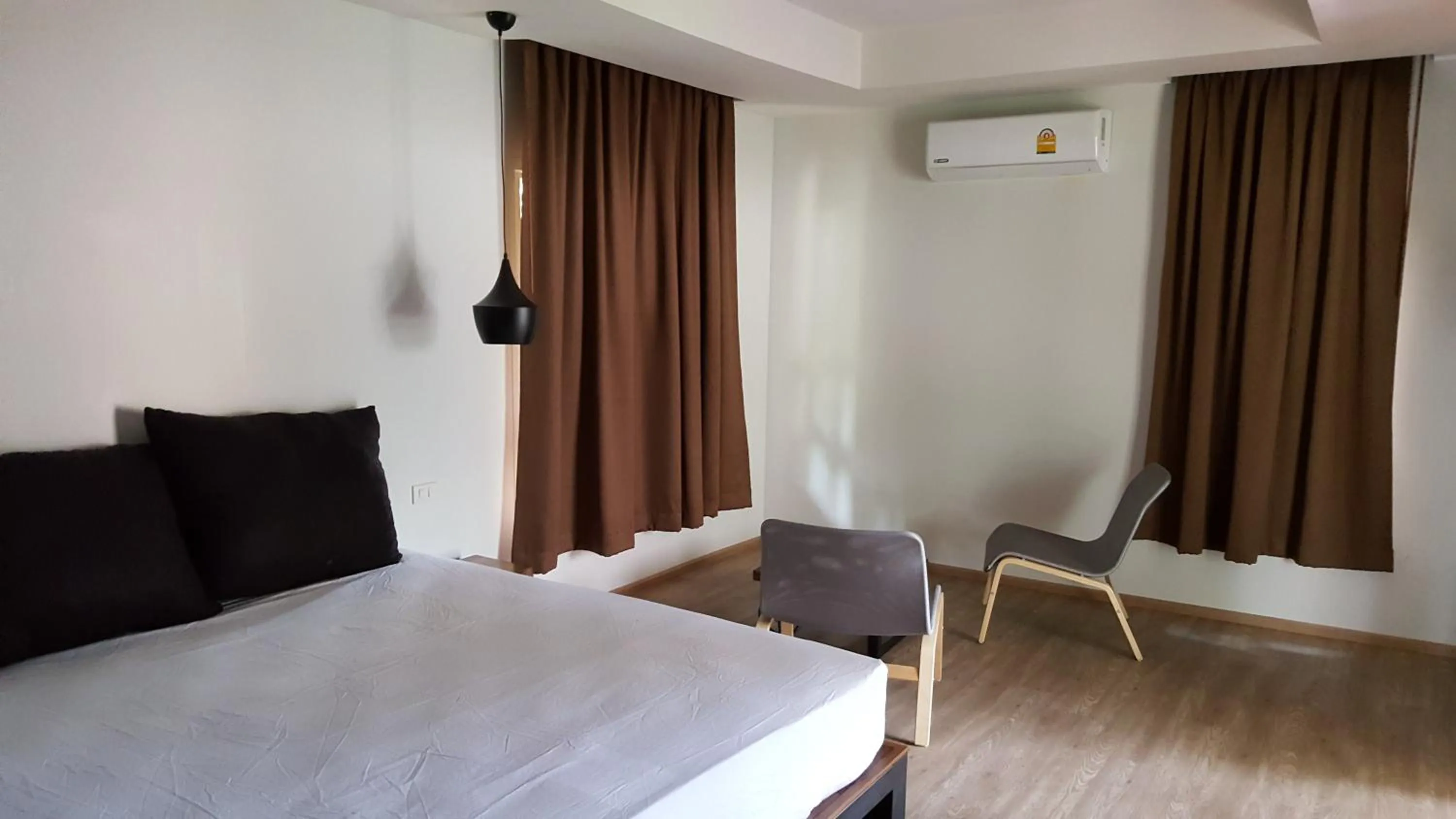 Seating area, Bed in Narinfah Resort