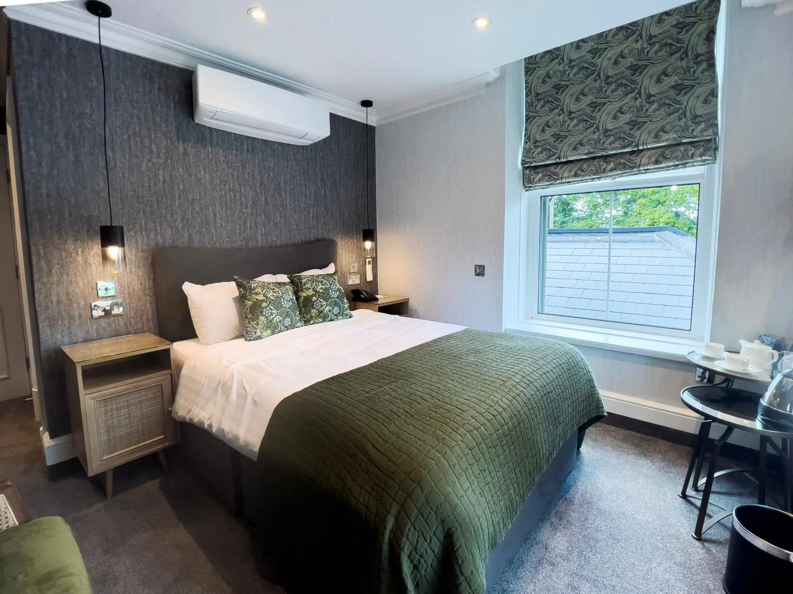 Bedroom, Bed in The Spa Hotel