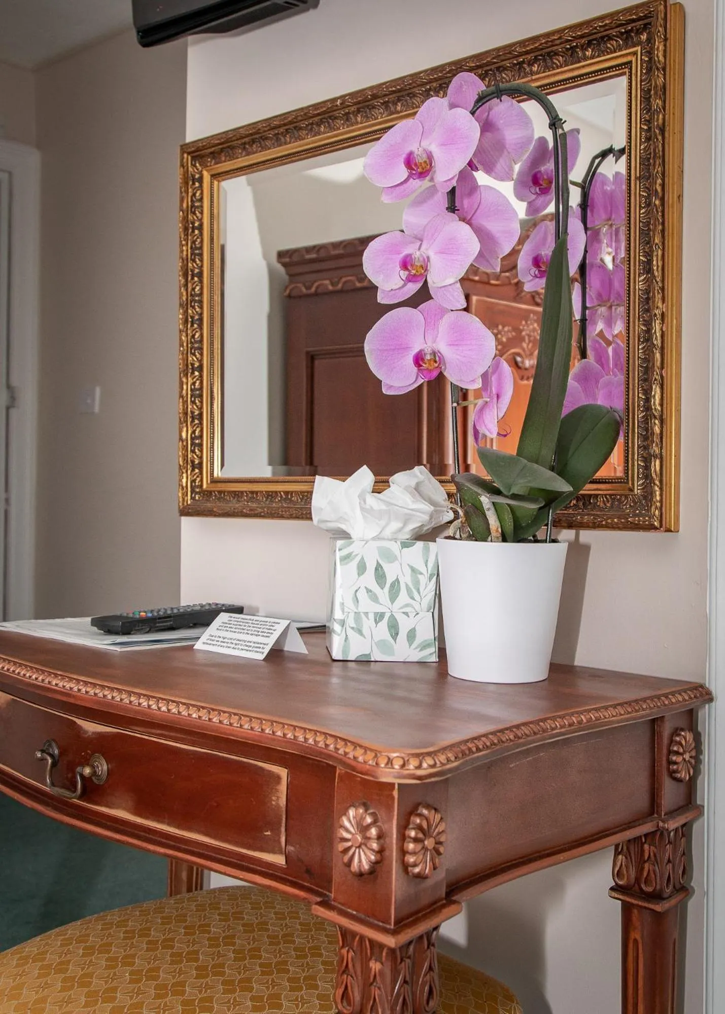 hair dresser in Beaumont Guest House Windermere - Adult Only - Free Car Park & Off Site access to the local Health Centre