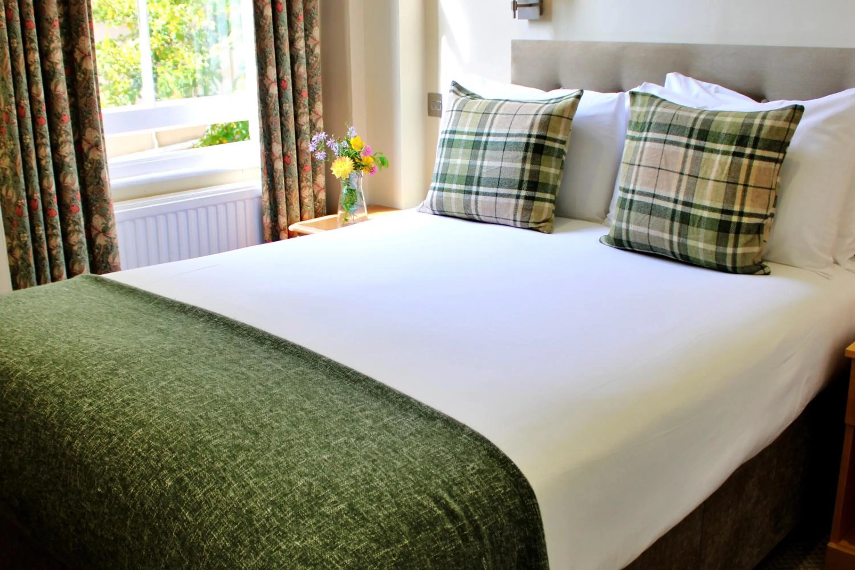 Bed in Victoria Square Hotel Clifton Village