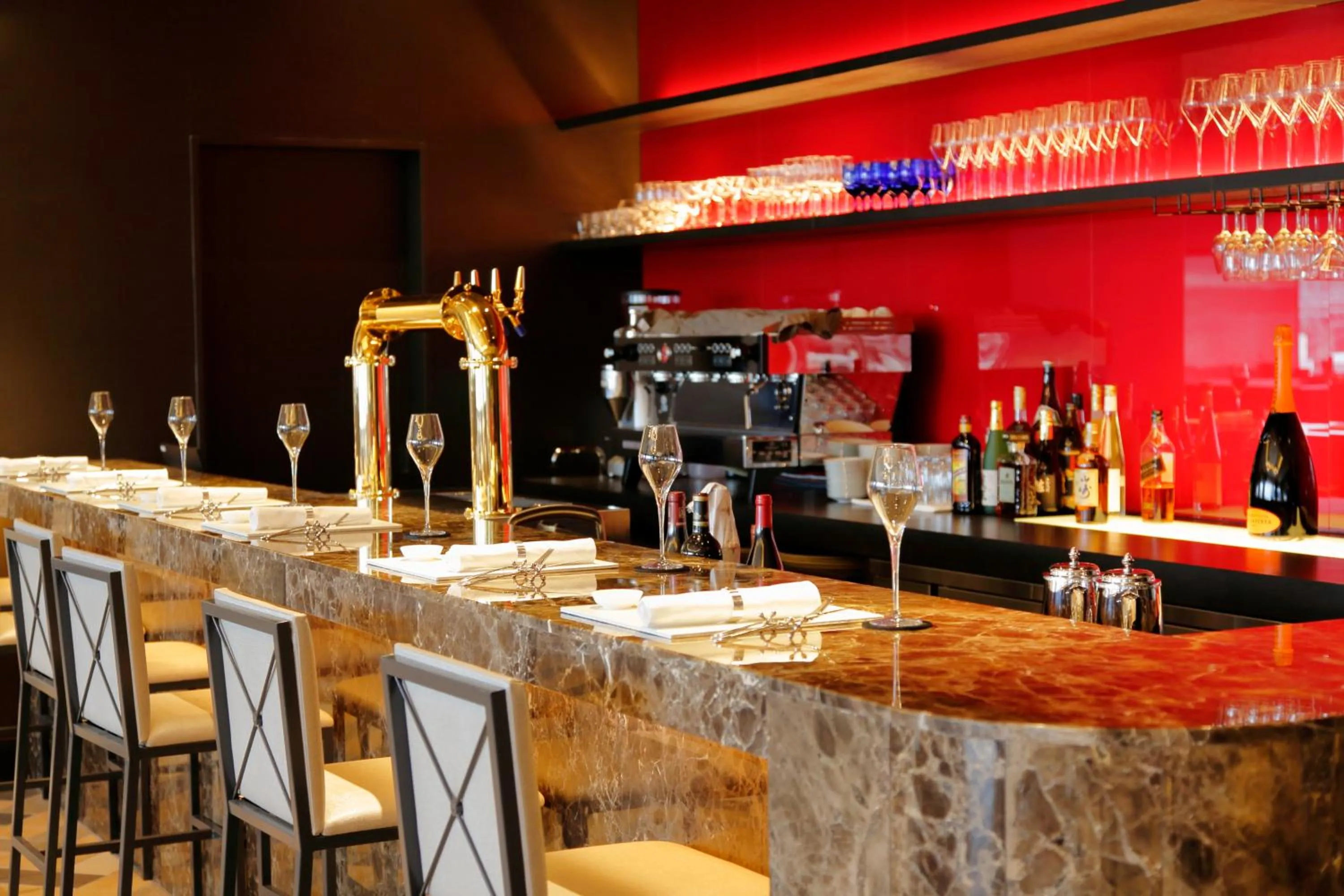 Restaurant/places to eat in Hotel Monterey Himeji