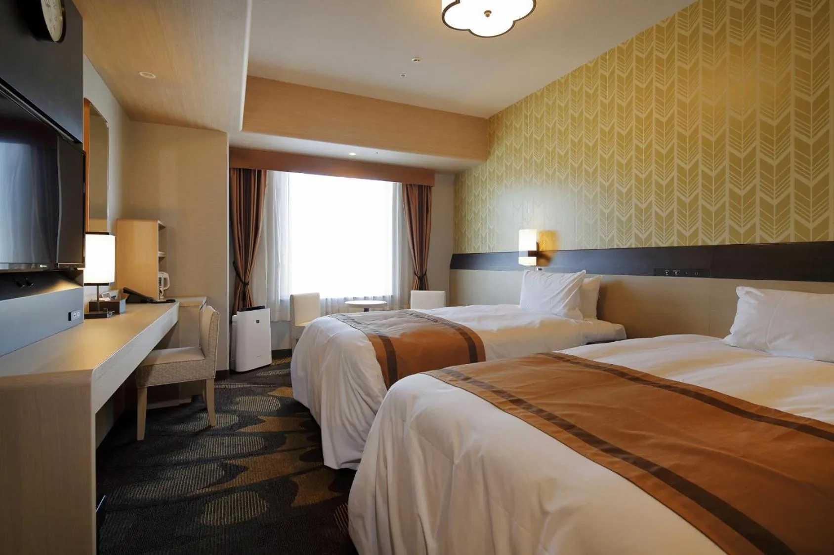 Photo of the whole room, Bed in Hotel Monterey Himeji