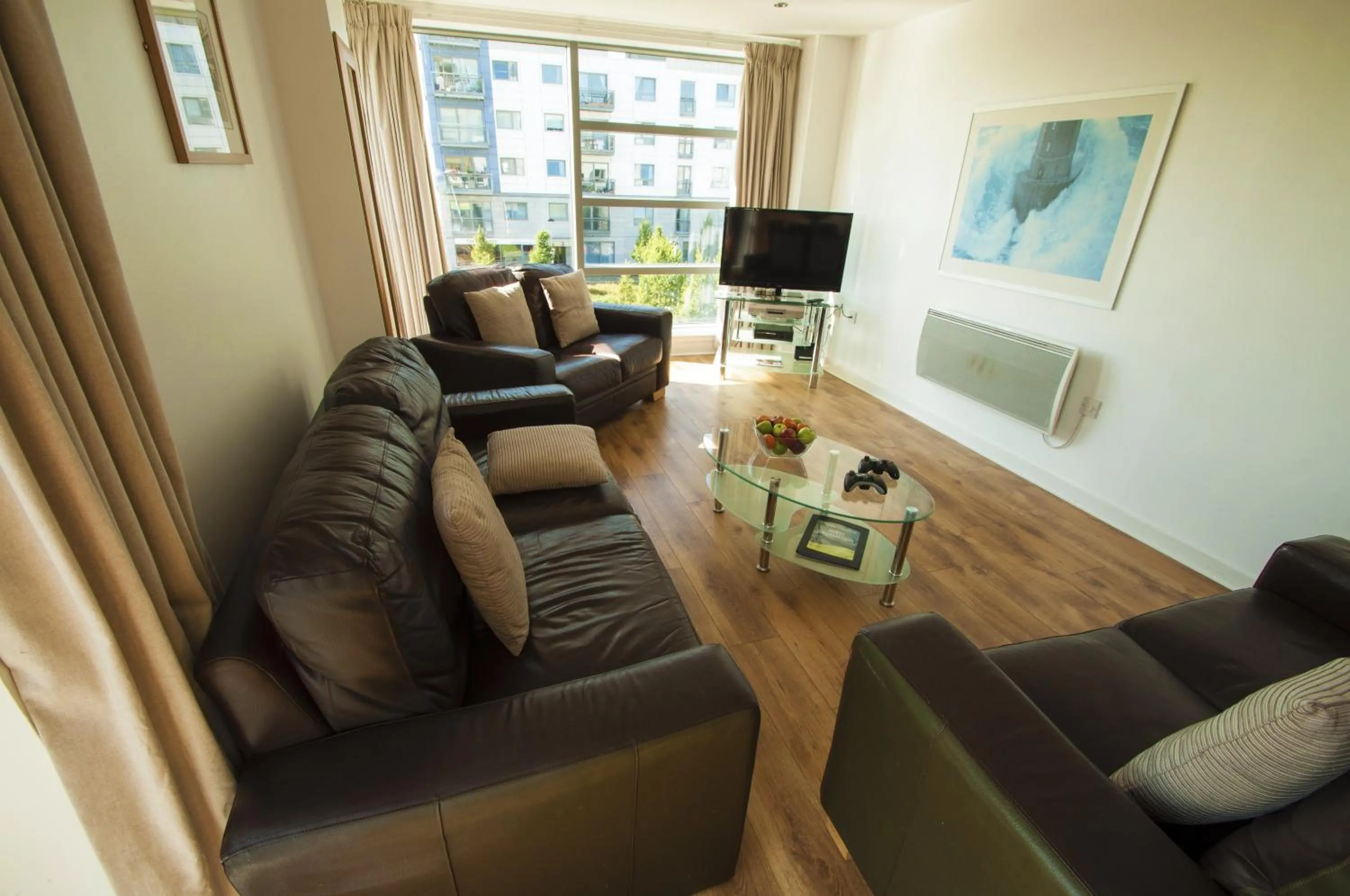 TV and multimedia in Ocean Serviced Apartments