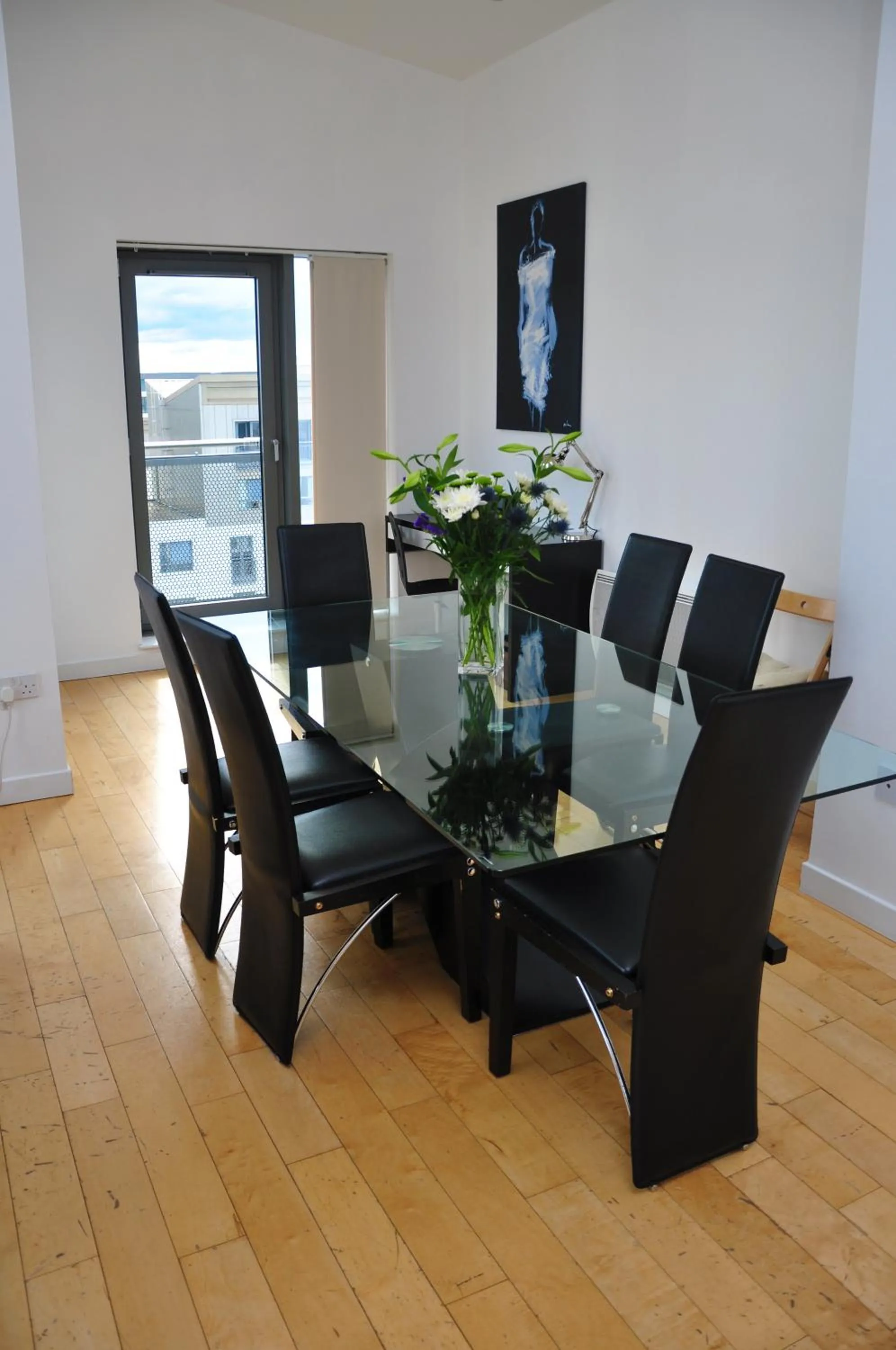 Dining area in Ocean Serviced Apartments