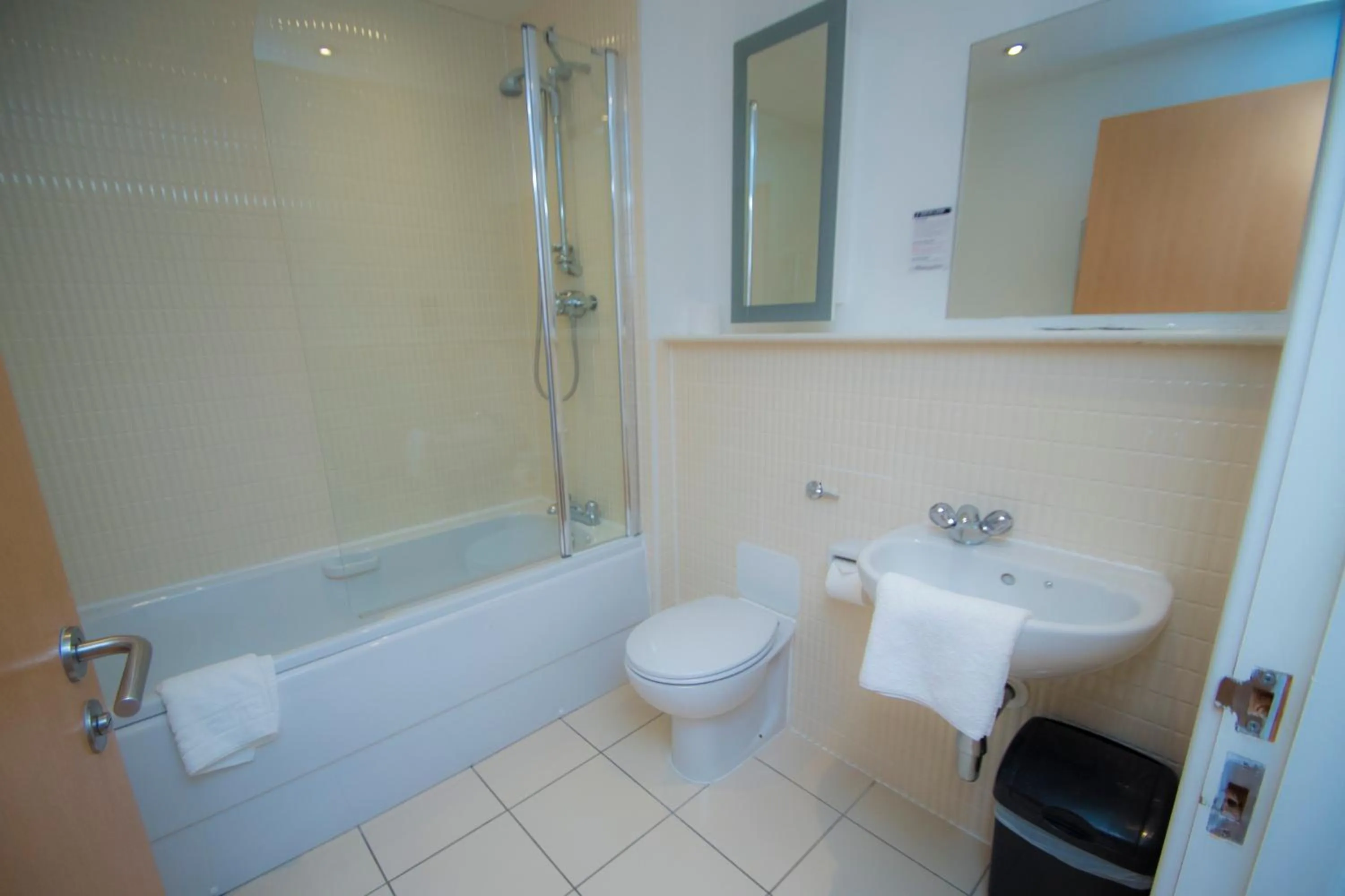Shower in Ocean Serviced Apartments