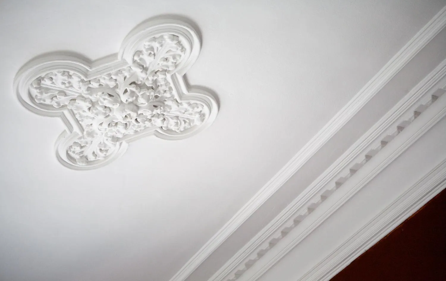 Decorative detail in CasaNova Guest House