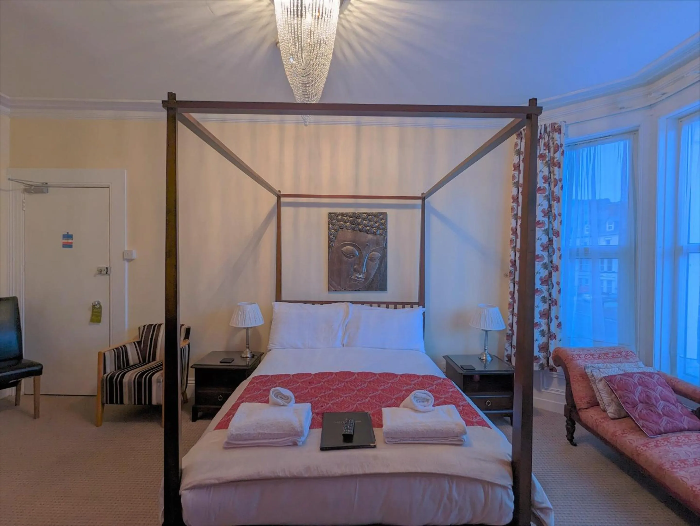 Bedroom, Bed in The Senarth Guesthouse - Seaside Guesthouse with Breakfast & Free Parking