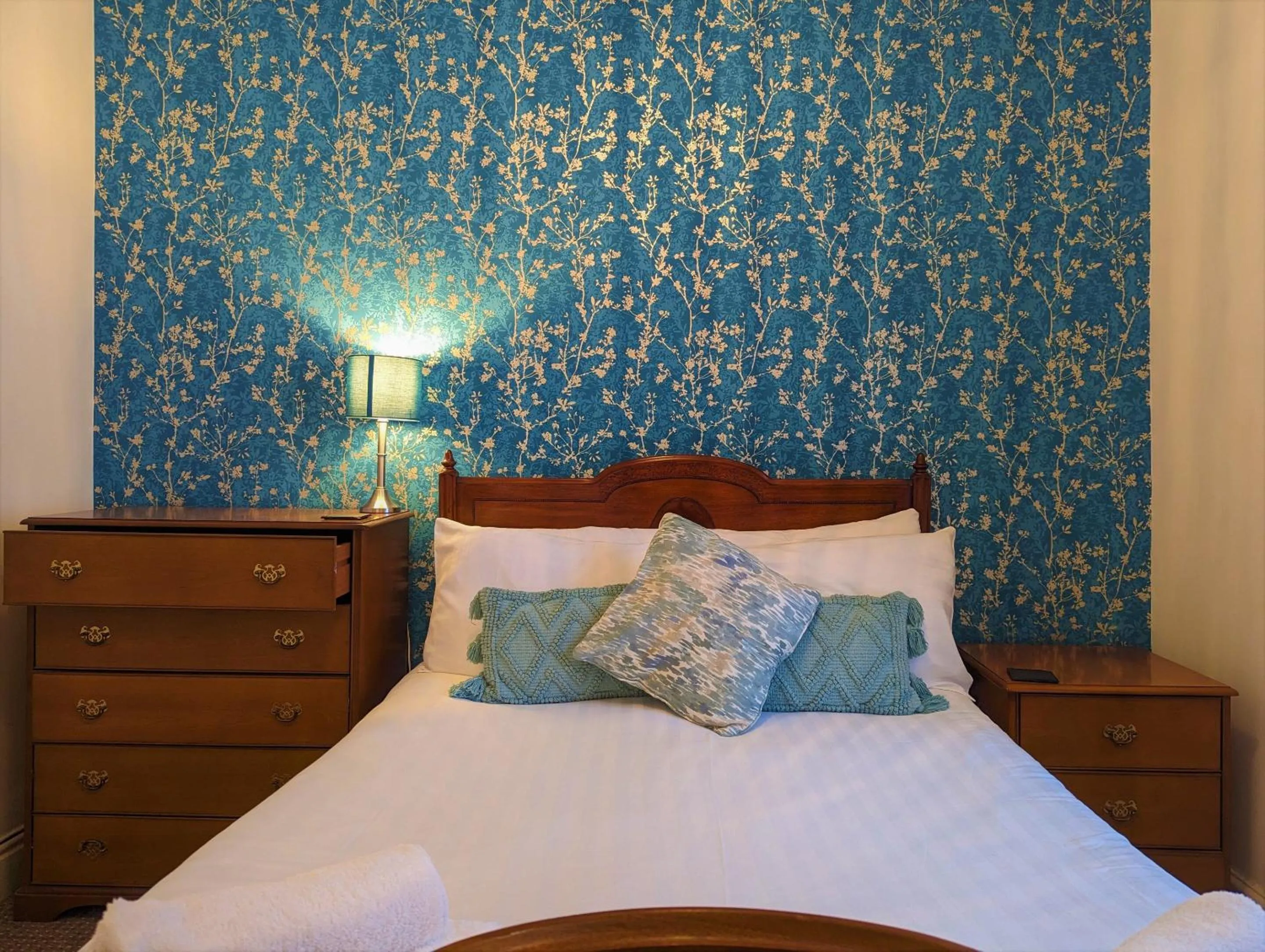 Bedroom, Bed in The Senarth Guesthouse - Seaside Guesthouse with Breakfast & Free Parking