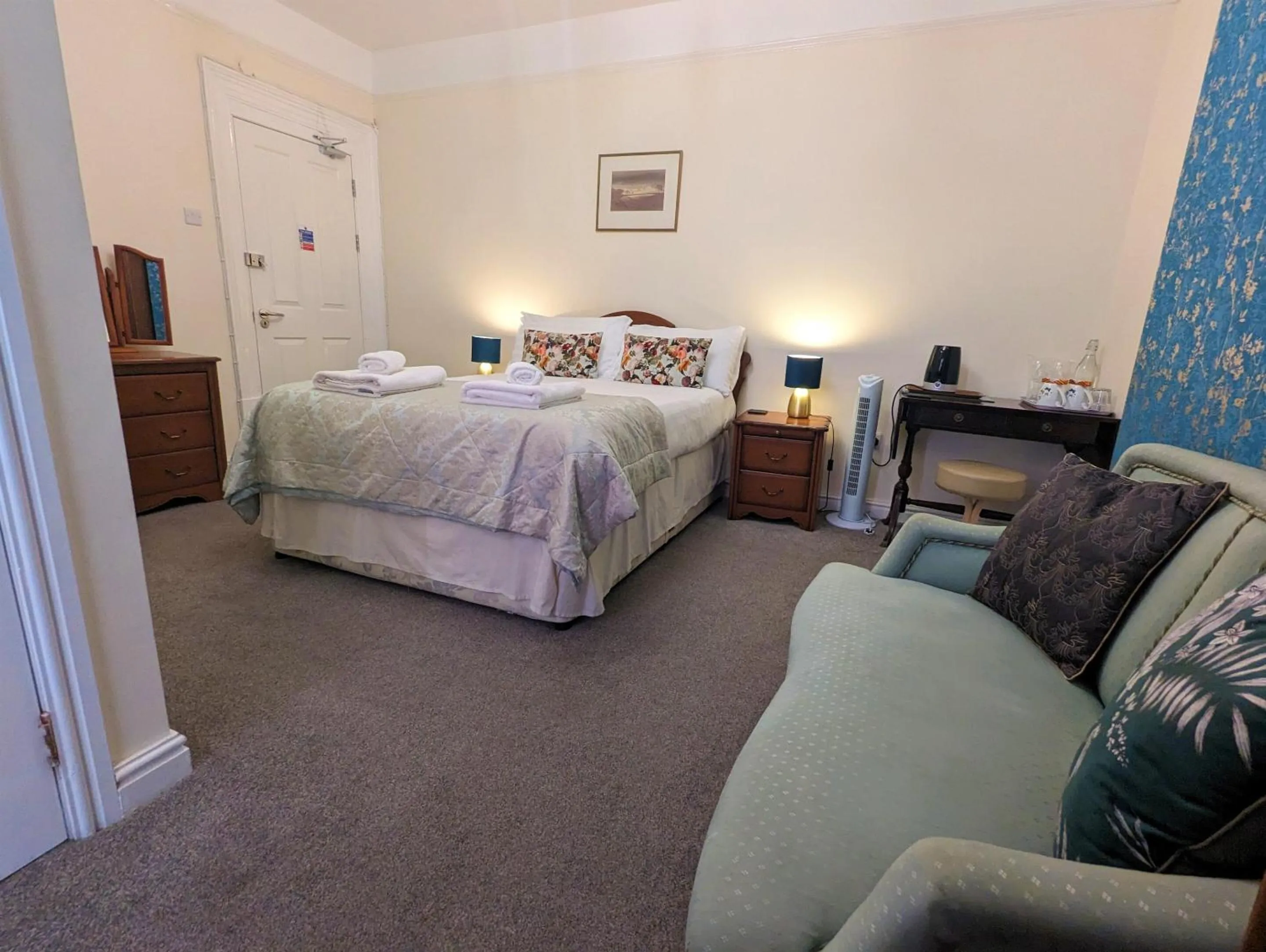 Bedroom, Bed in The Senarth Guesthouse - Seaside Guesthouse with Breakfast & Free Parking