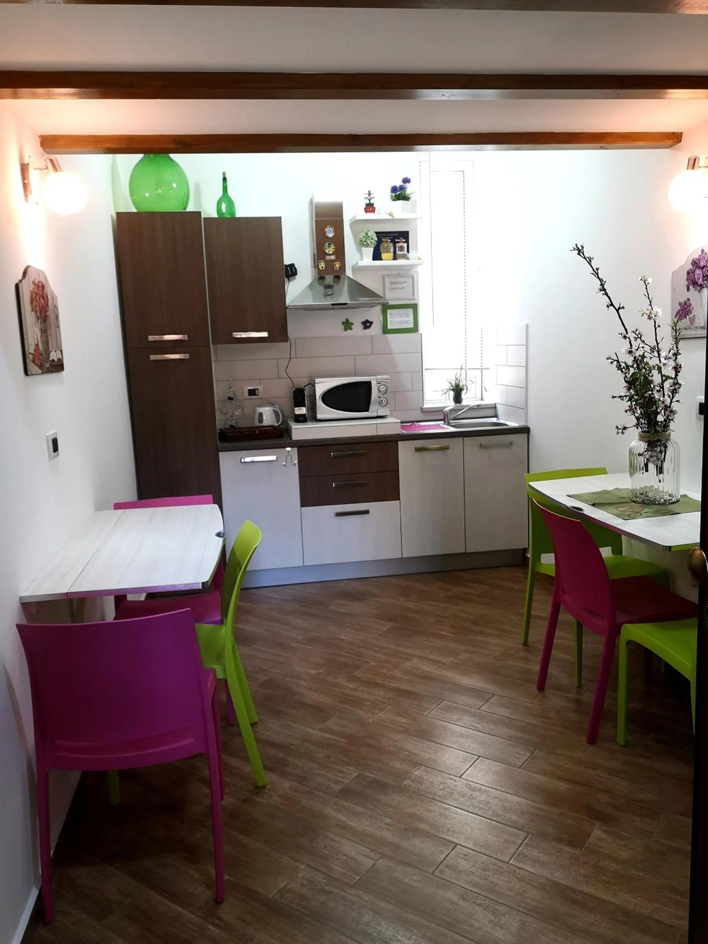 Dining area in Cavaliere Costa