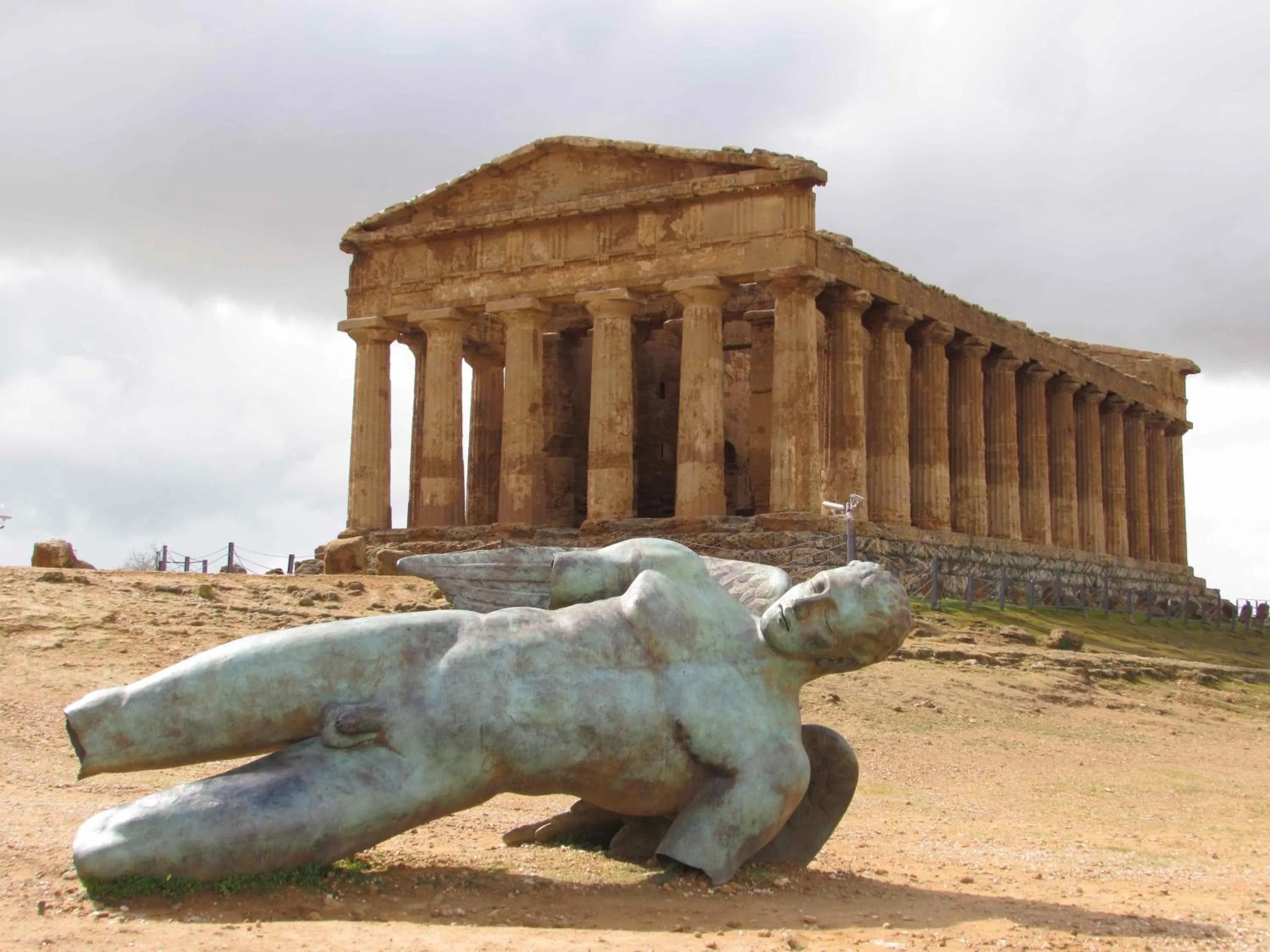 Nearby landmark in Cavaliere Costa