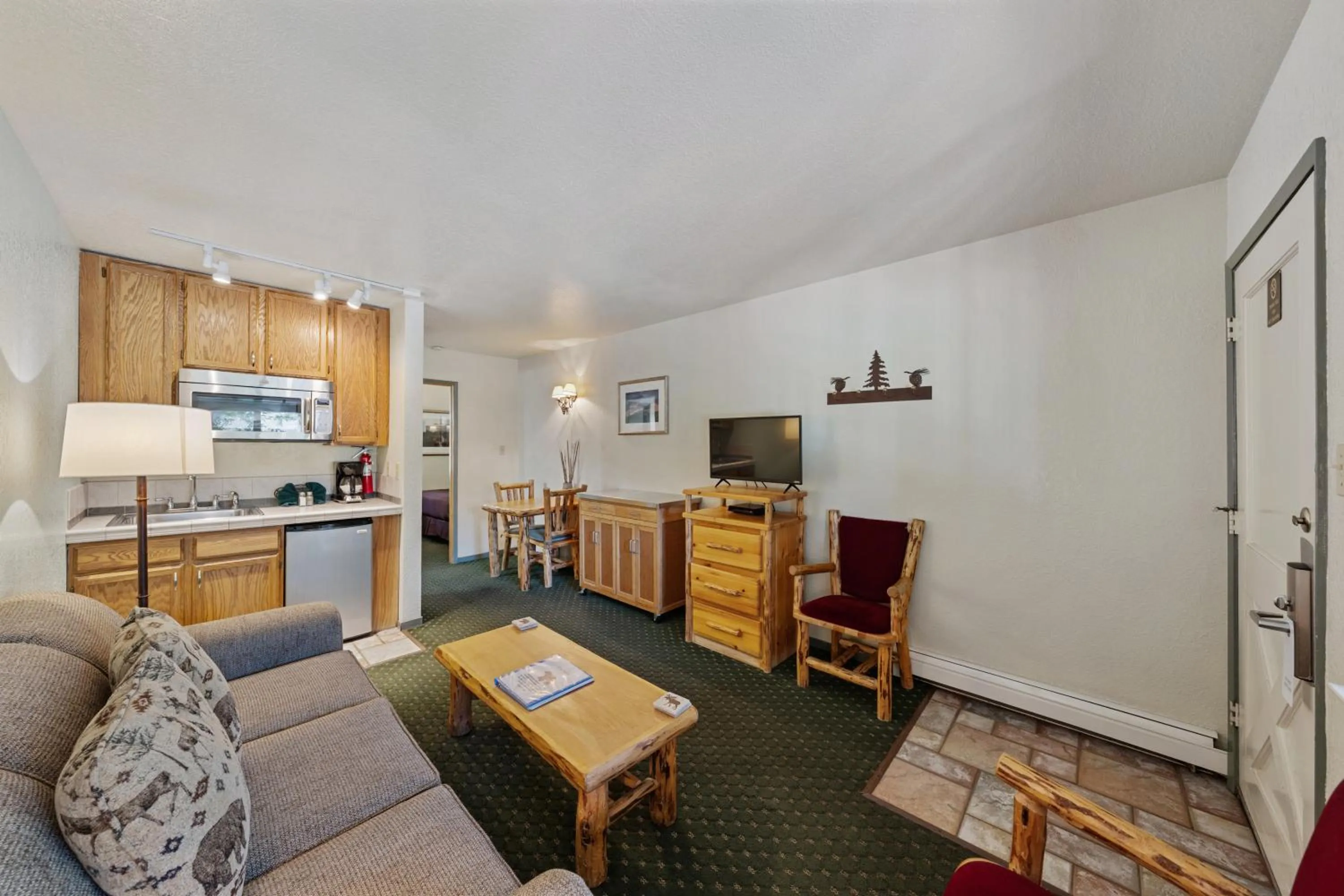 Kitchen or kitchenette in The Lodge at Lake Tahoe