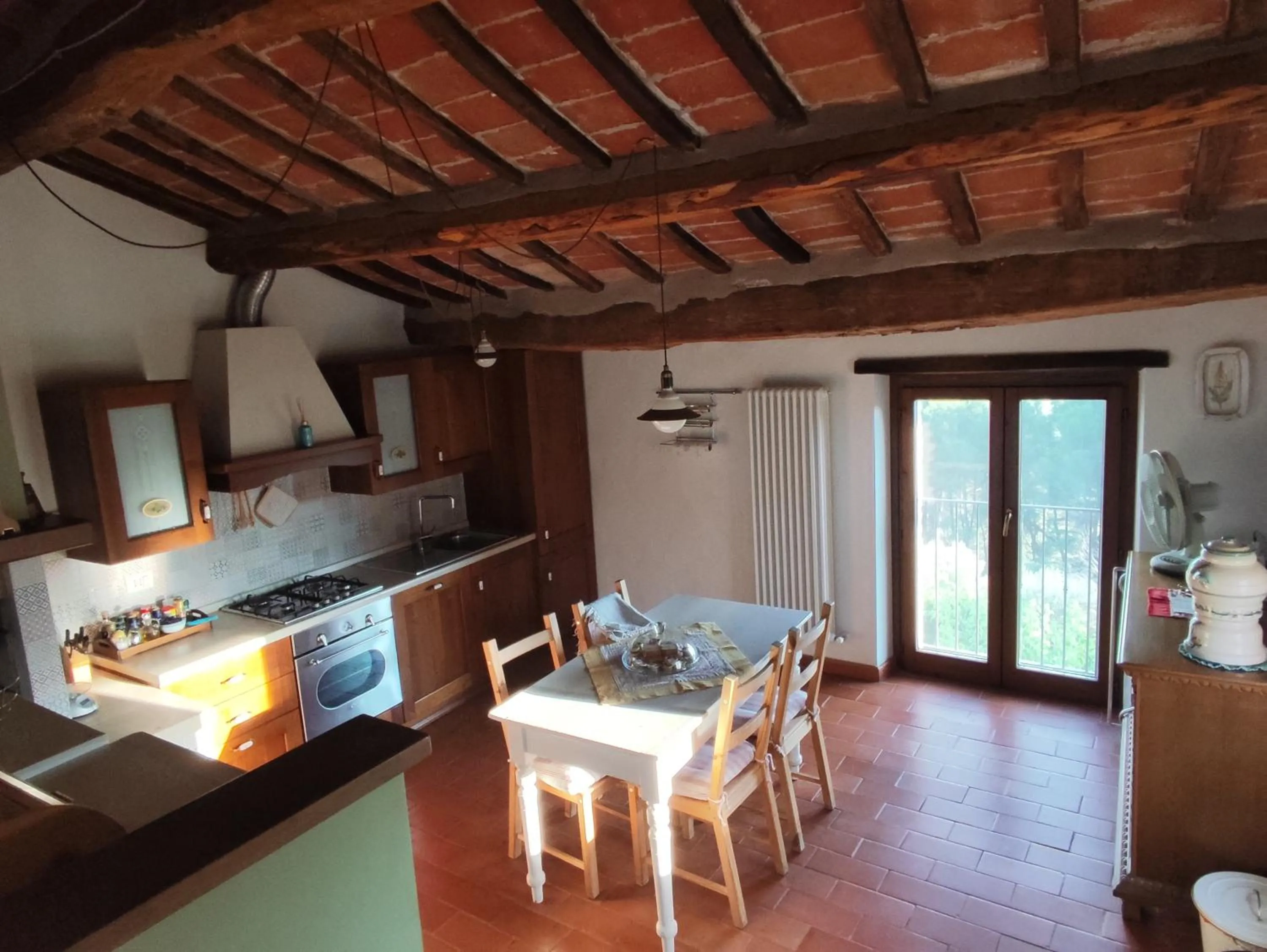 Kitchen or kitchenette in Tra lago e collina