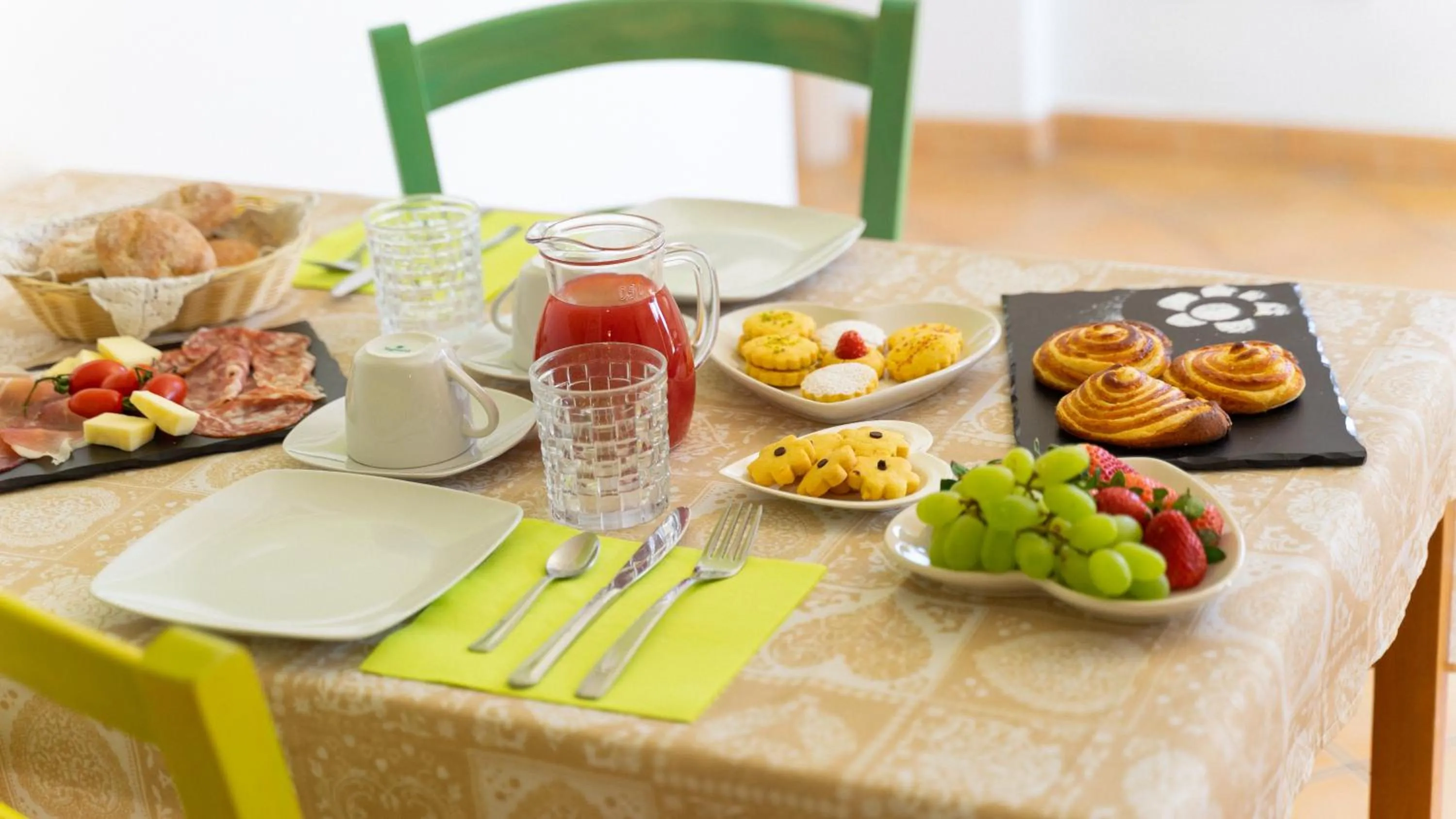 Breakfast in BB Il Grande Salice Bike Friends