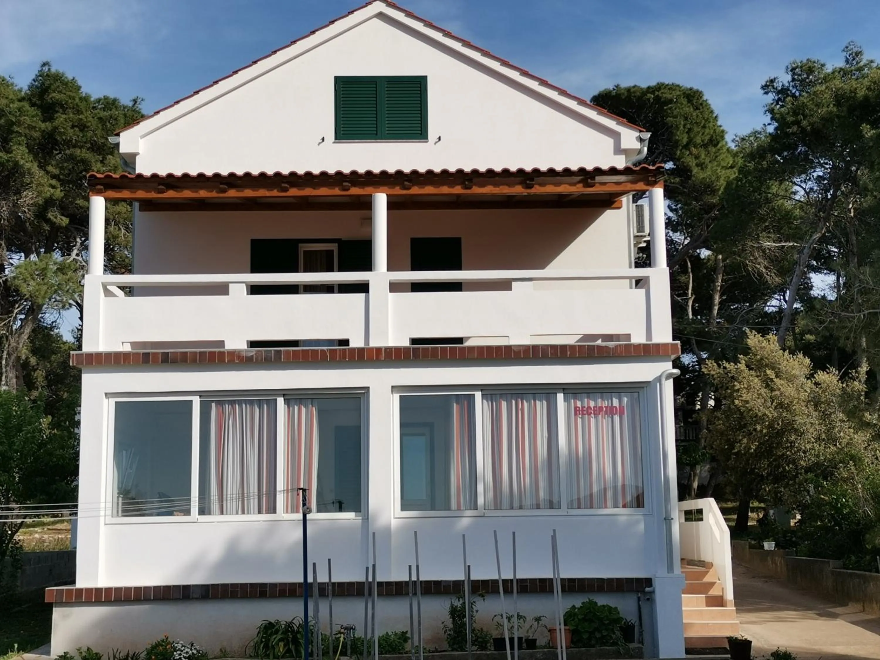 Property building in Apartment Porat