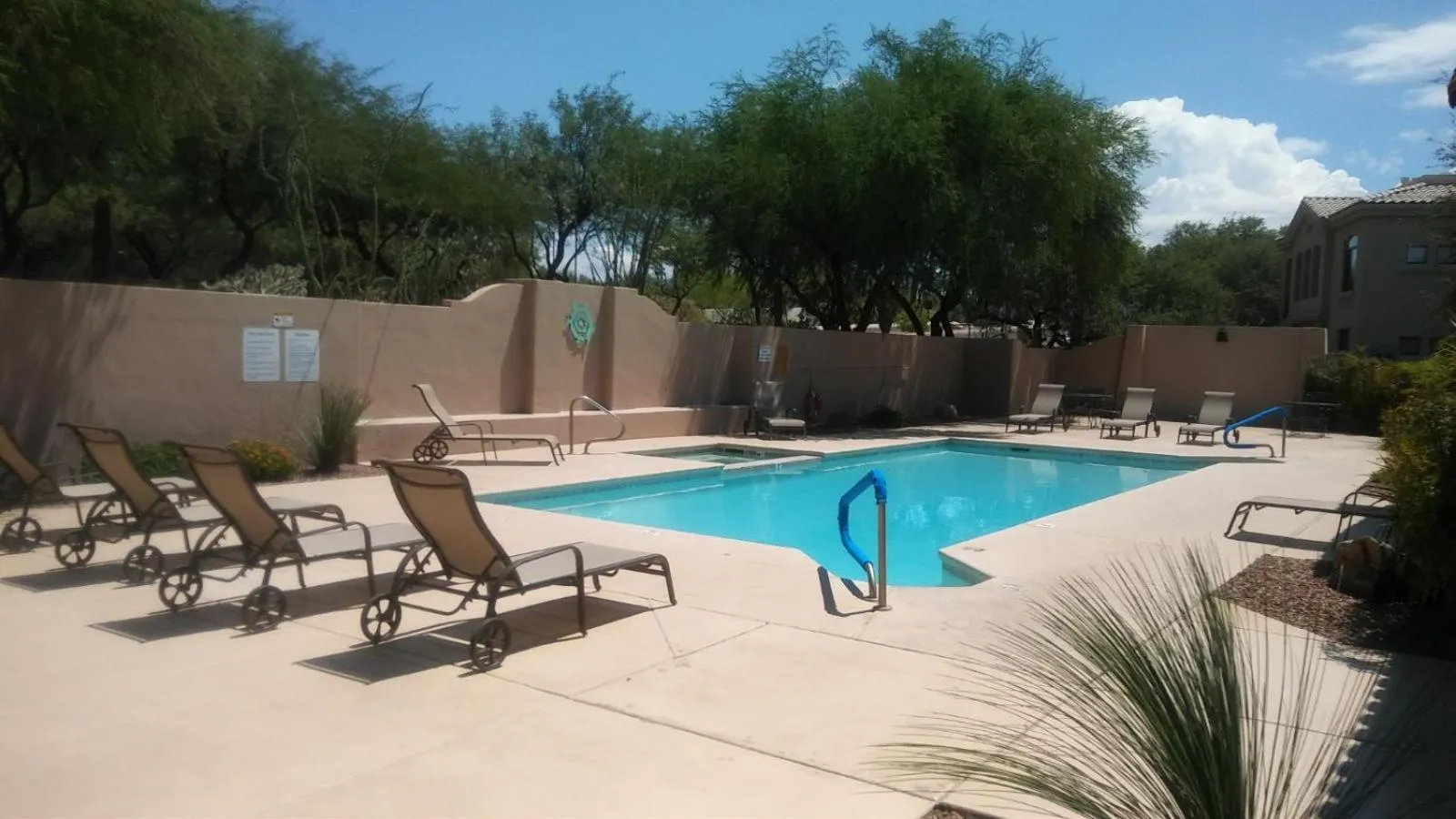 Swimming pool in Casitas at Sabino Springs