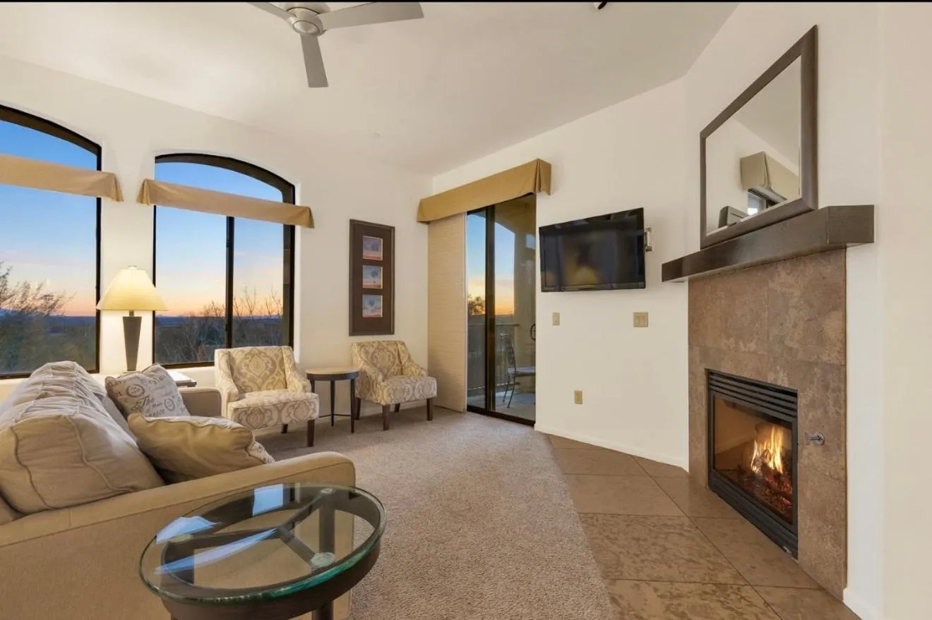 Casitas at Sabino Springs