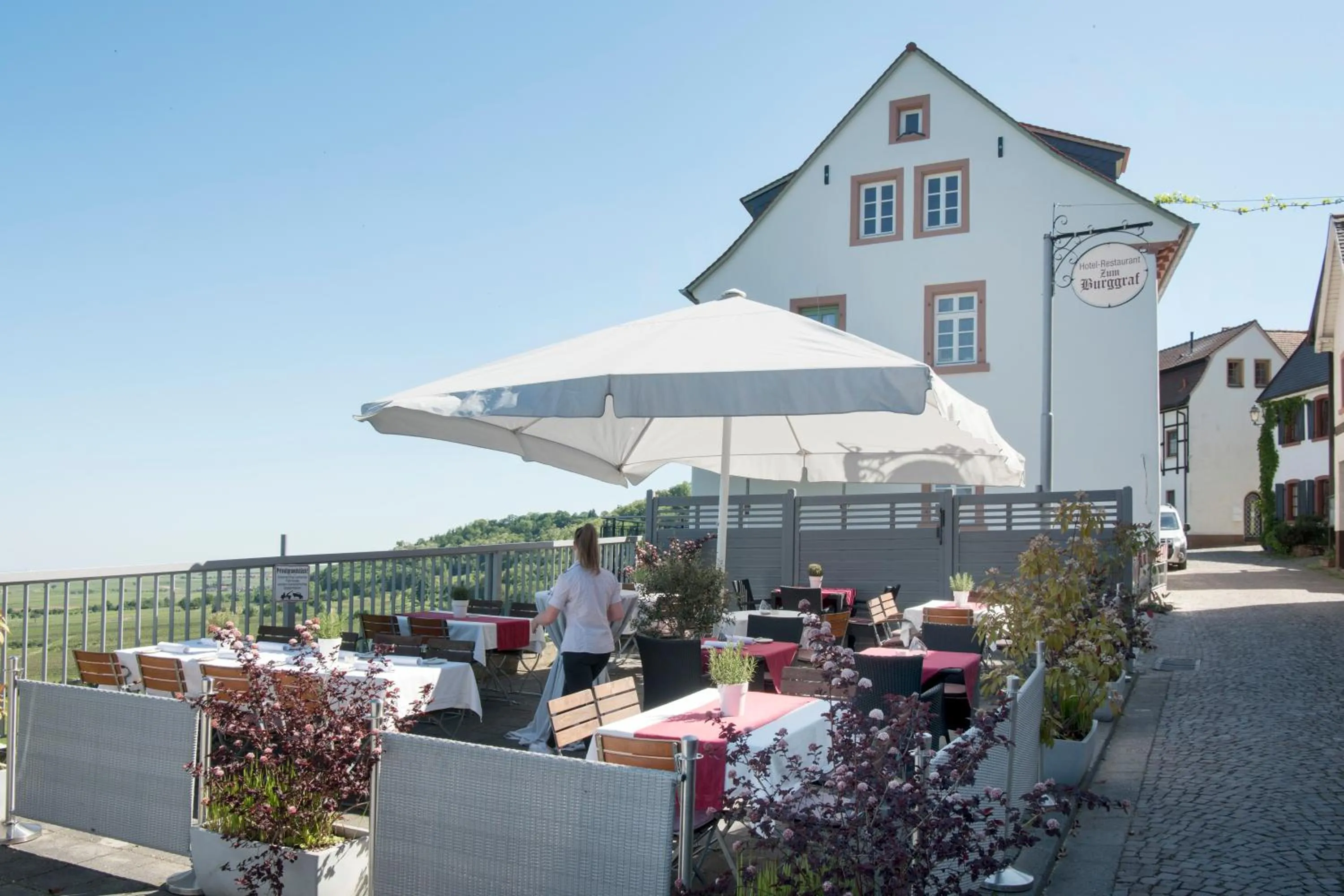 Restaurant/places to eat in Hotel Zum Burggraf