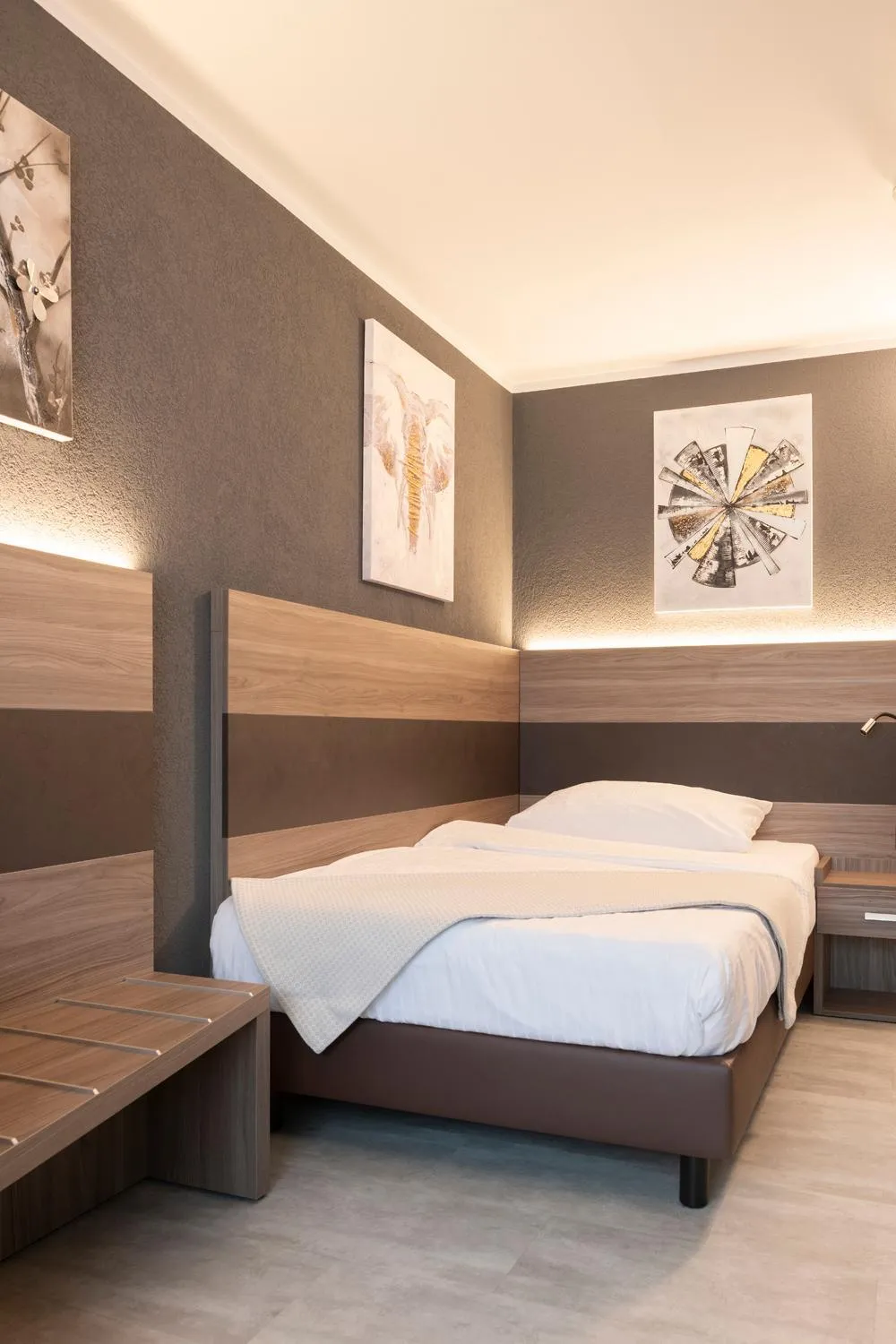 Bed in Hotel Bahnhof Zollikofen