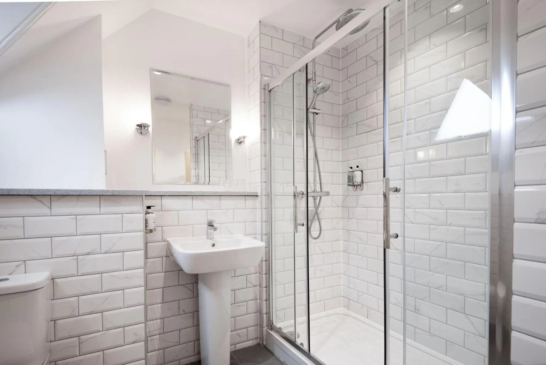 Shower in The Dean Court