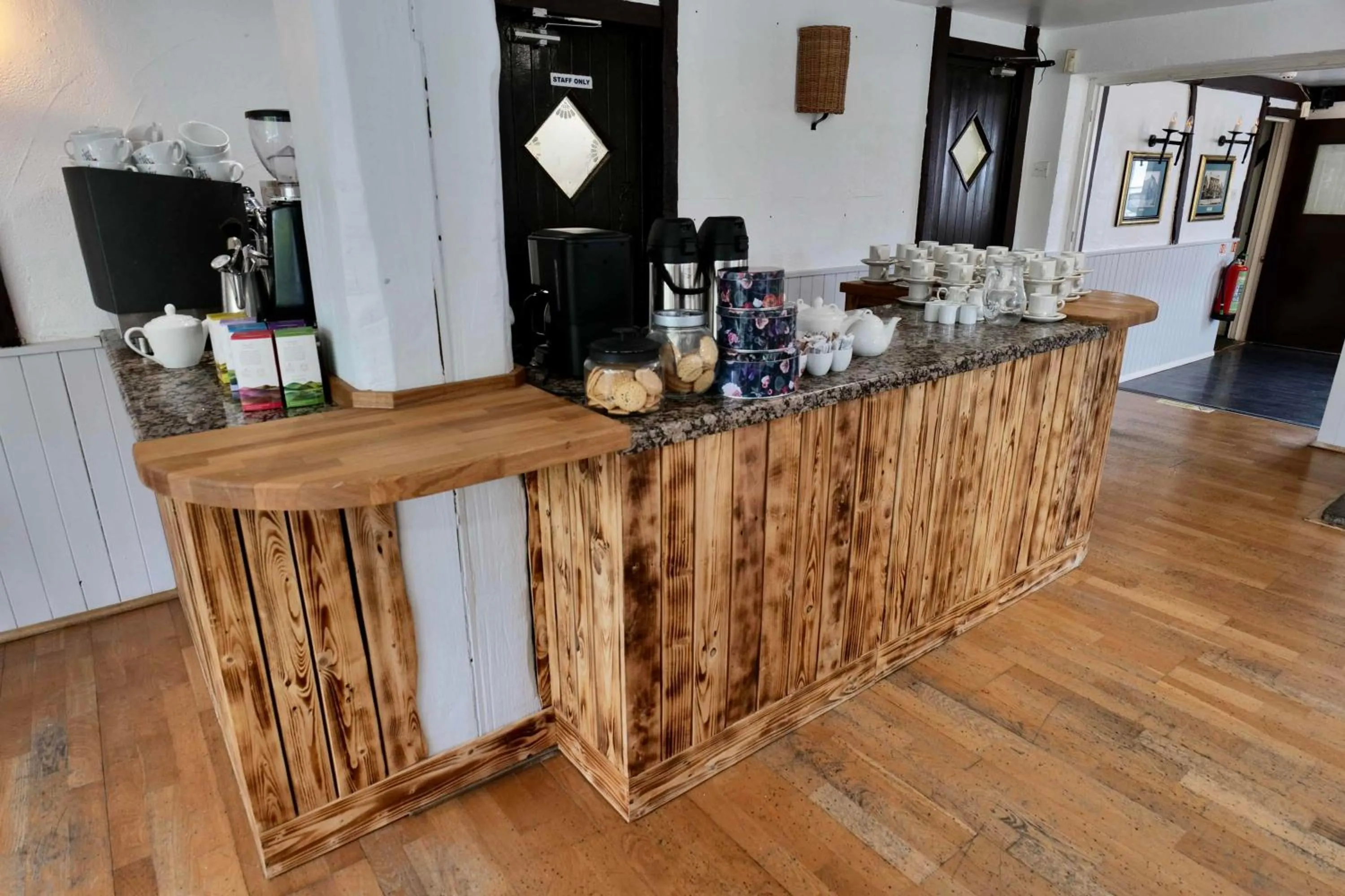 Food and drinks in The Mary Arden Inn