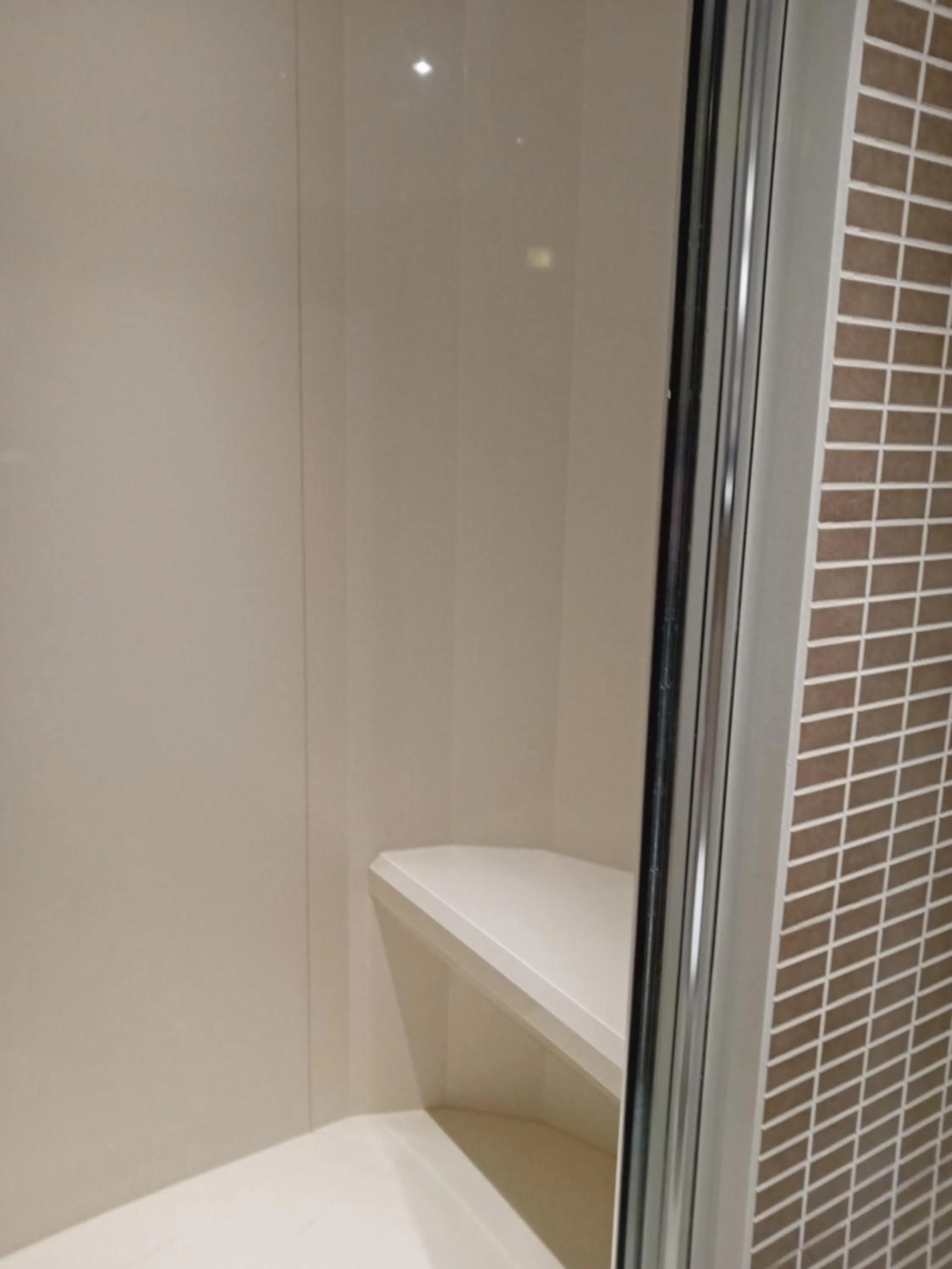 Bathroom in Holiday Inn Dumfries by IHG