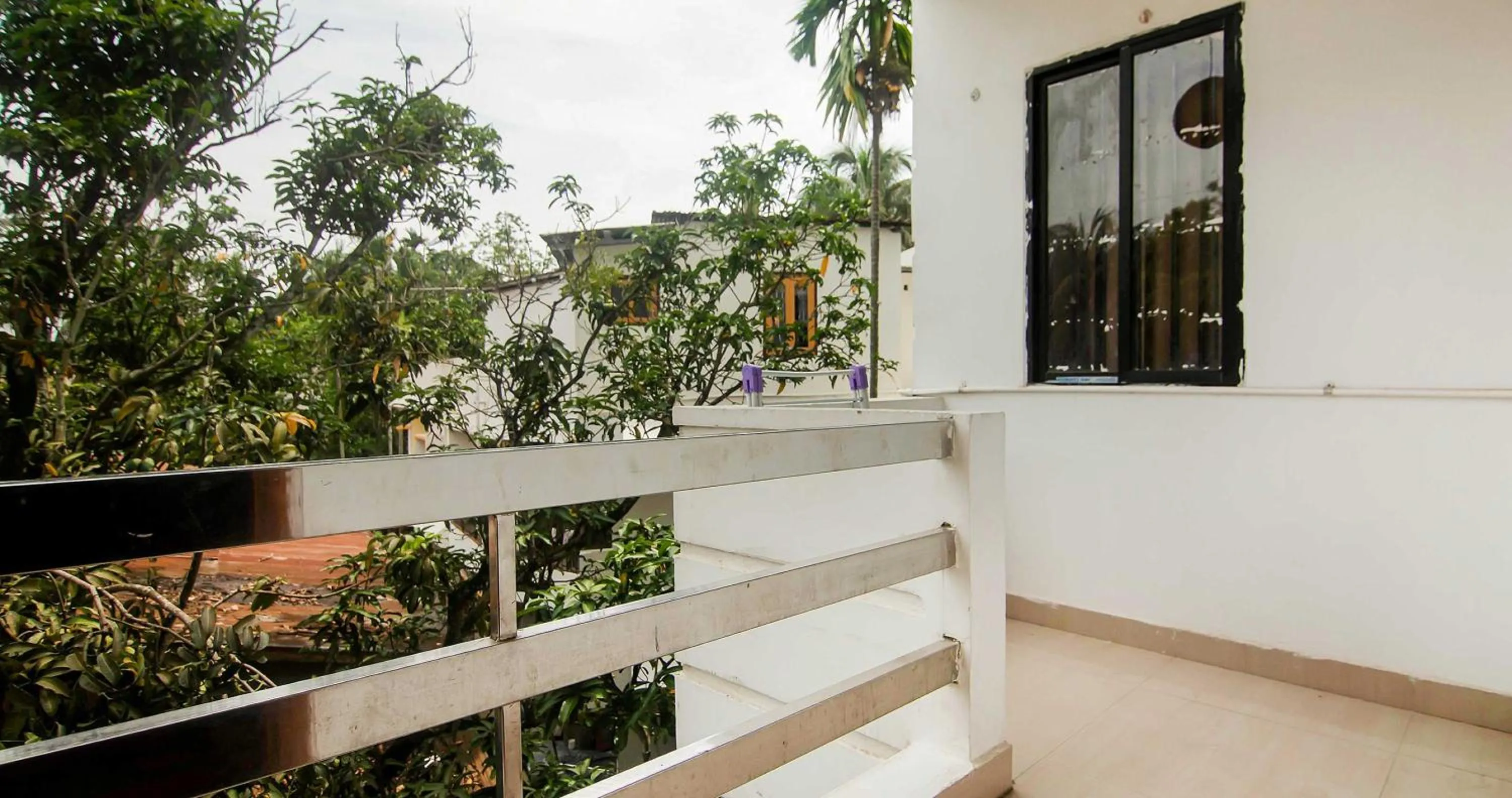 Facade/entrance in Hotel OThe Blu Bell