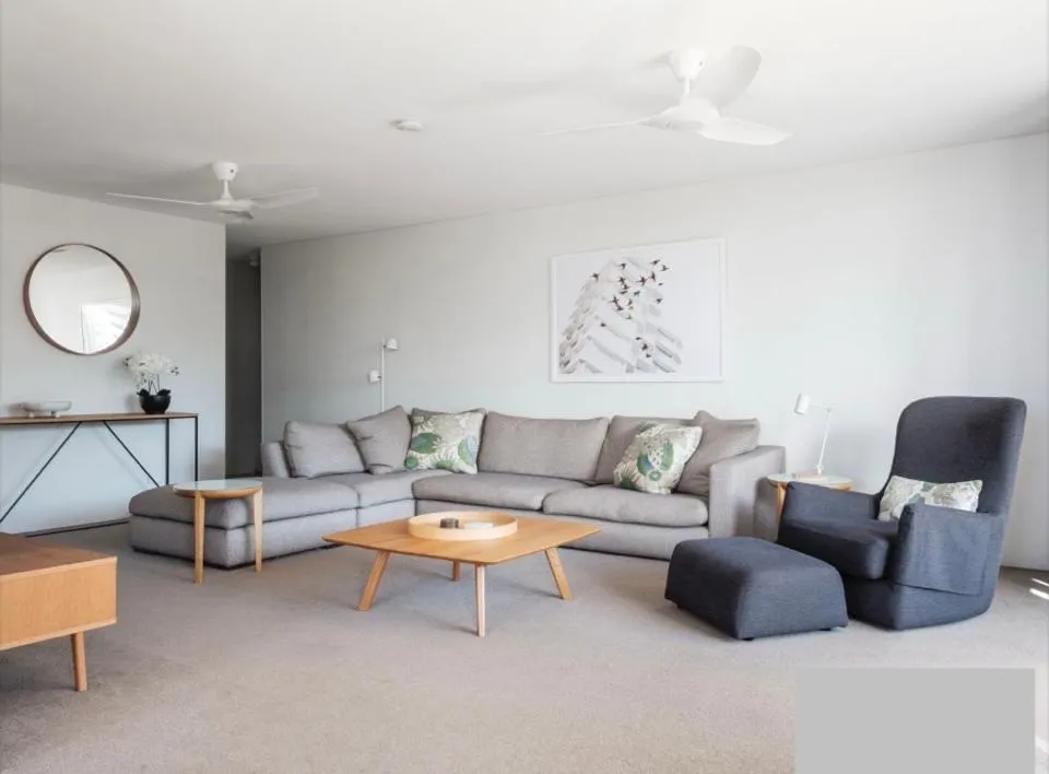 Oceania on Burleigh Beach