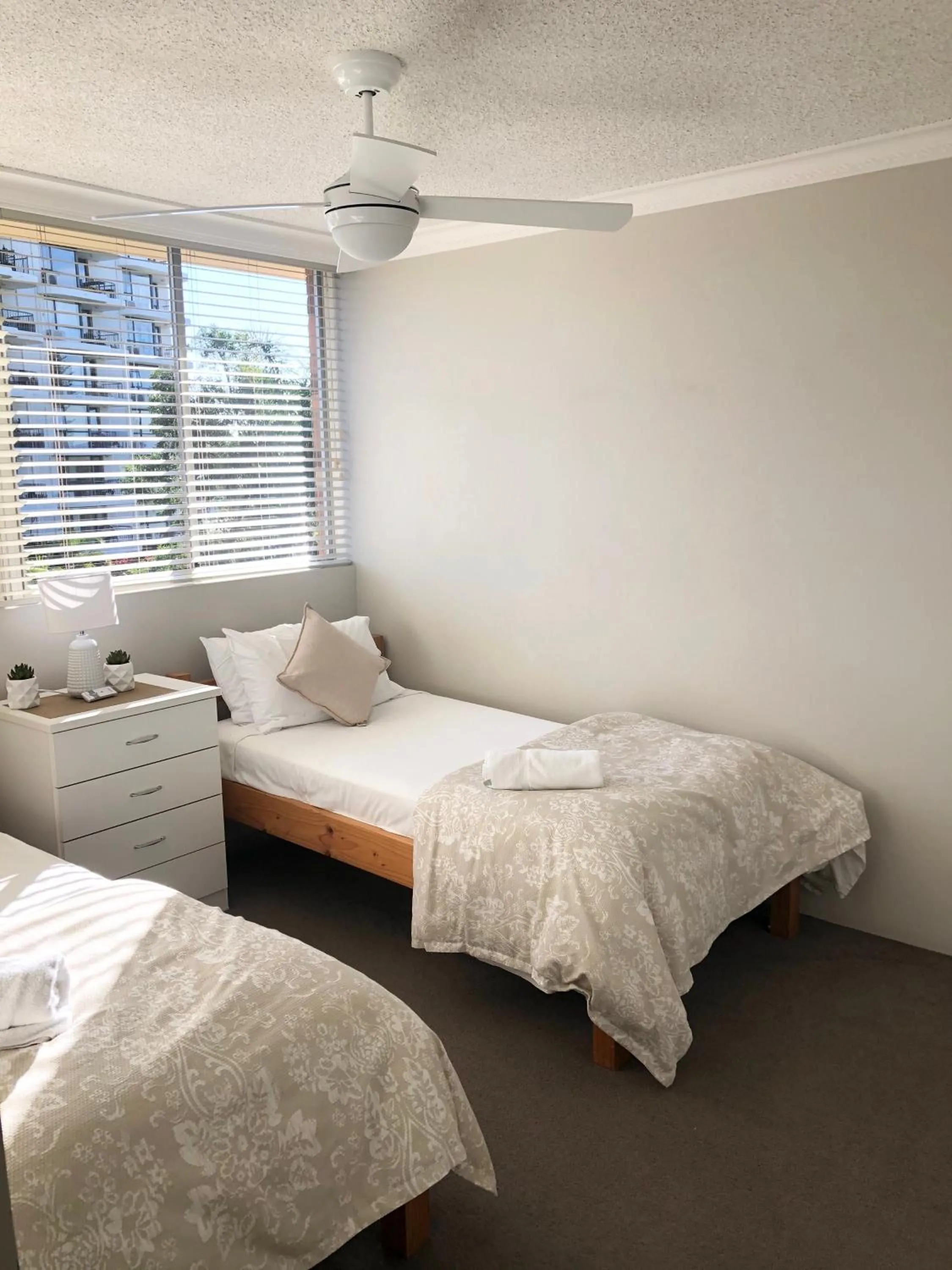 Bed in Oceania on Burleigh Beach