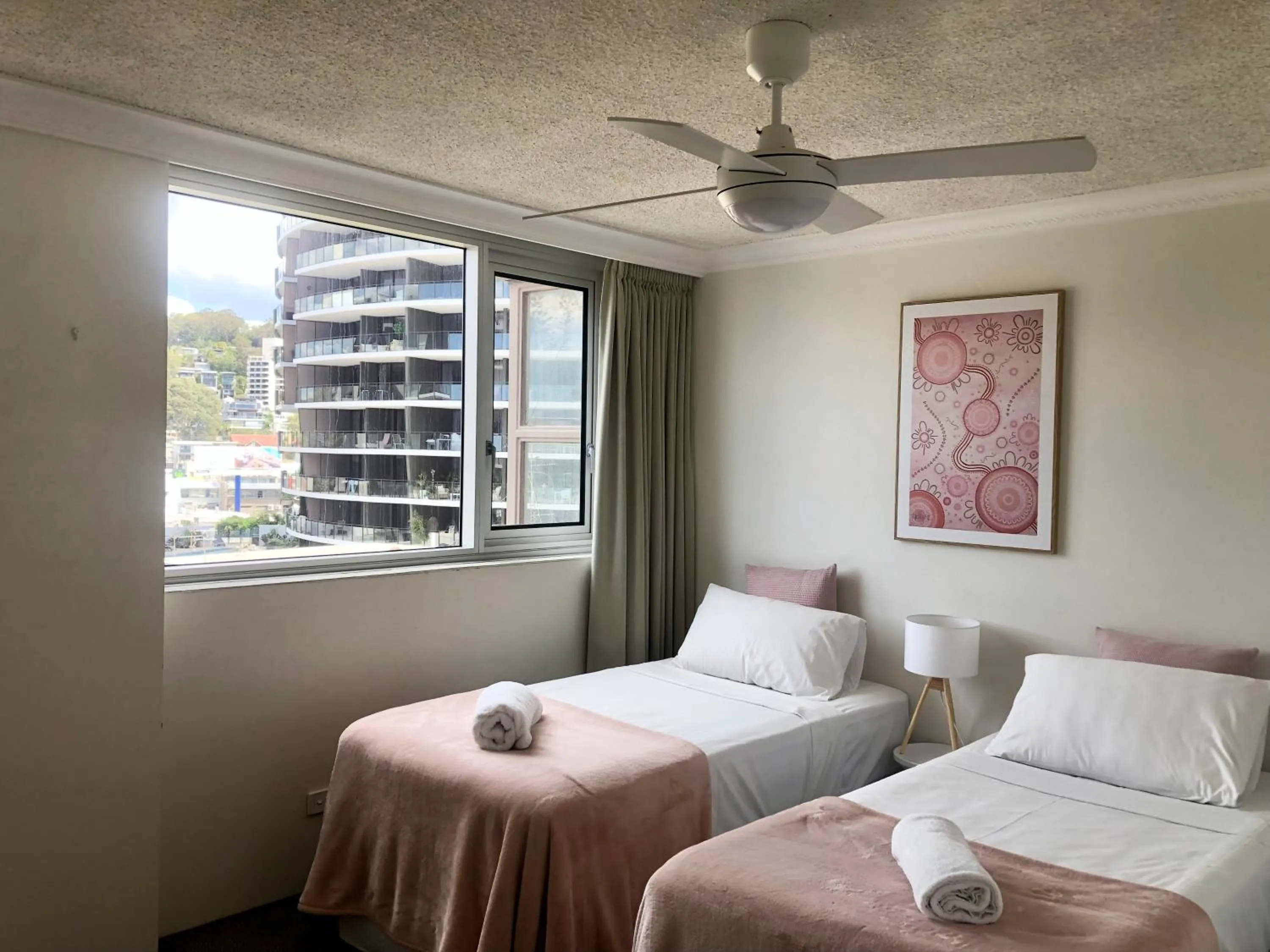 Bed in Oceania on Burleigh Beach