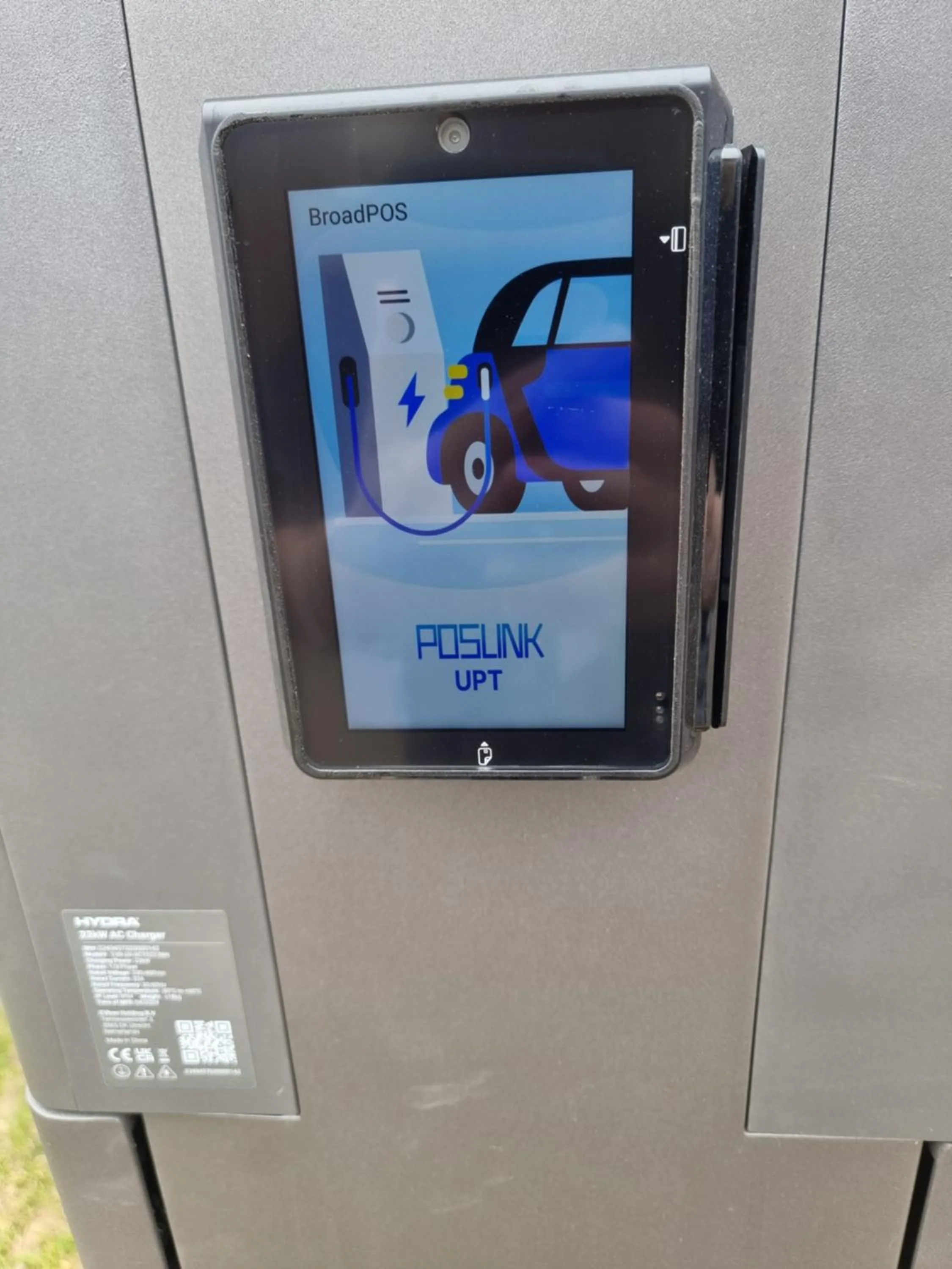 Property building in Travel Plaza Hotel