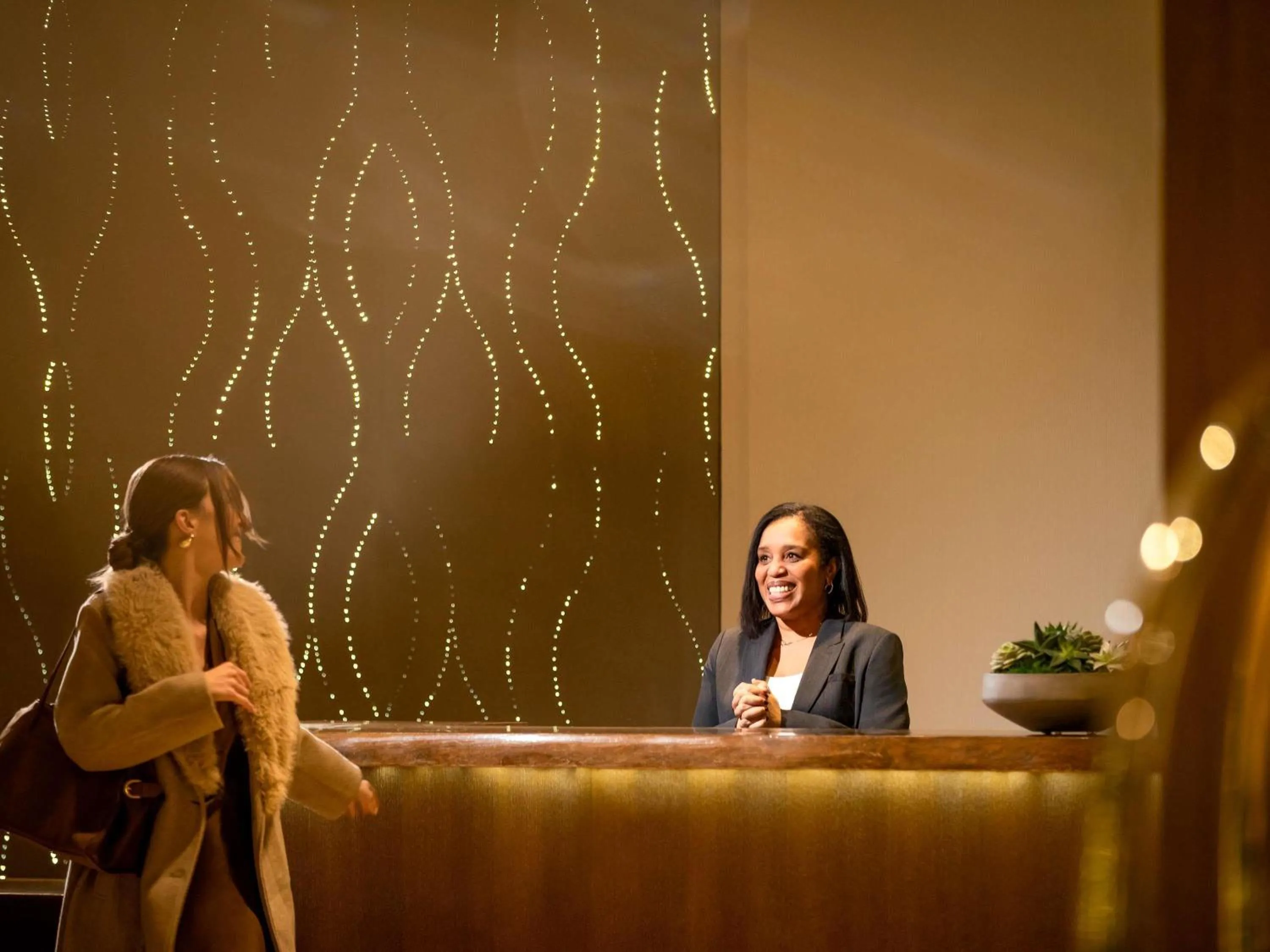 Property building in Fairmont Chicago Millennium Park