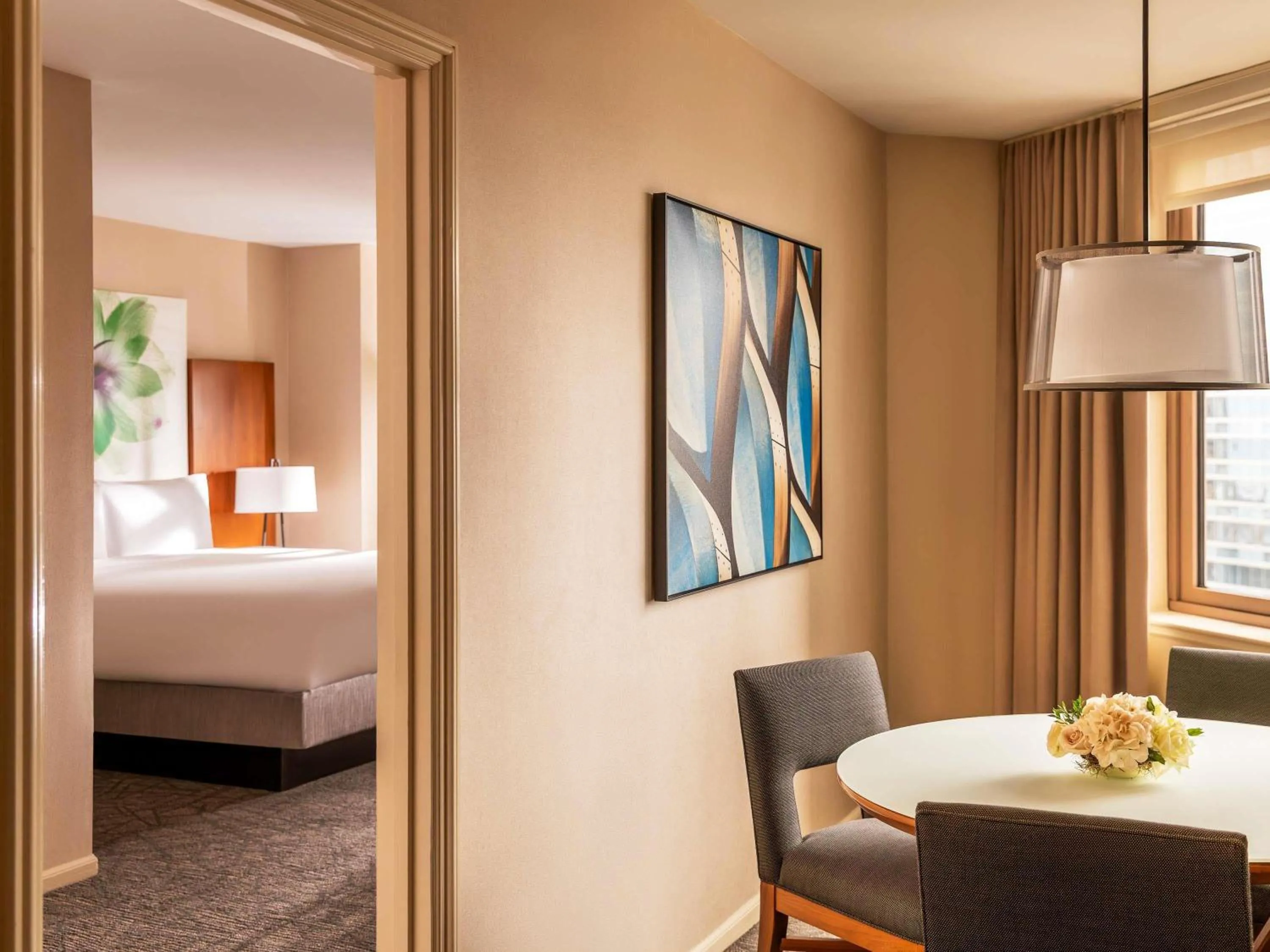 Bedroom, Bed in Fairmont Chicago Millennium Park