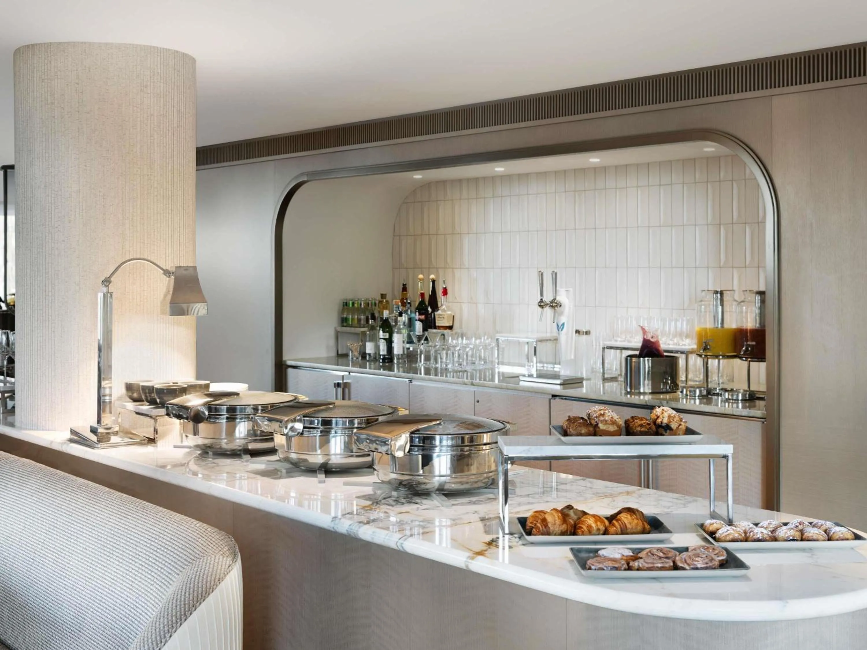 Bedroom in Fairmont Chicago Millennium Park