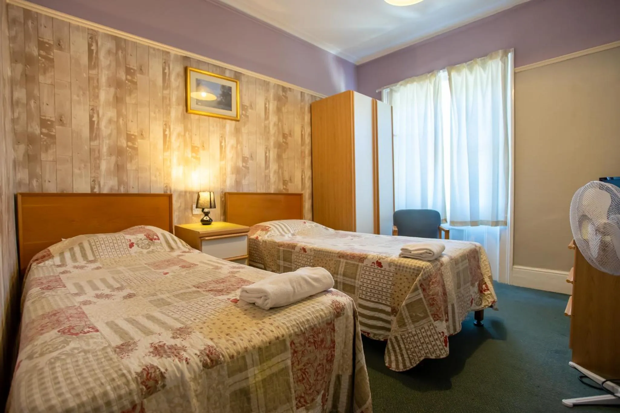 Bed in The Carlton Hotel