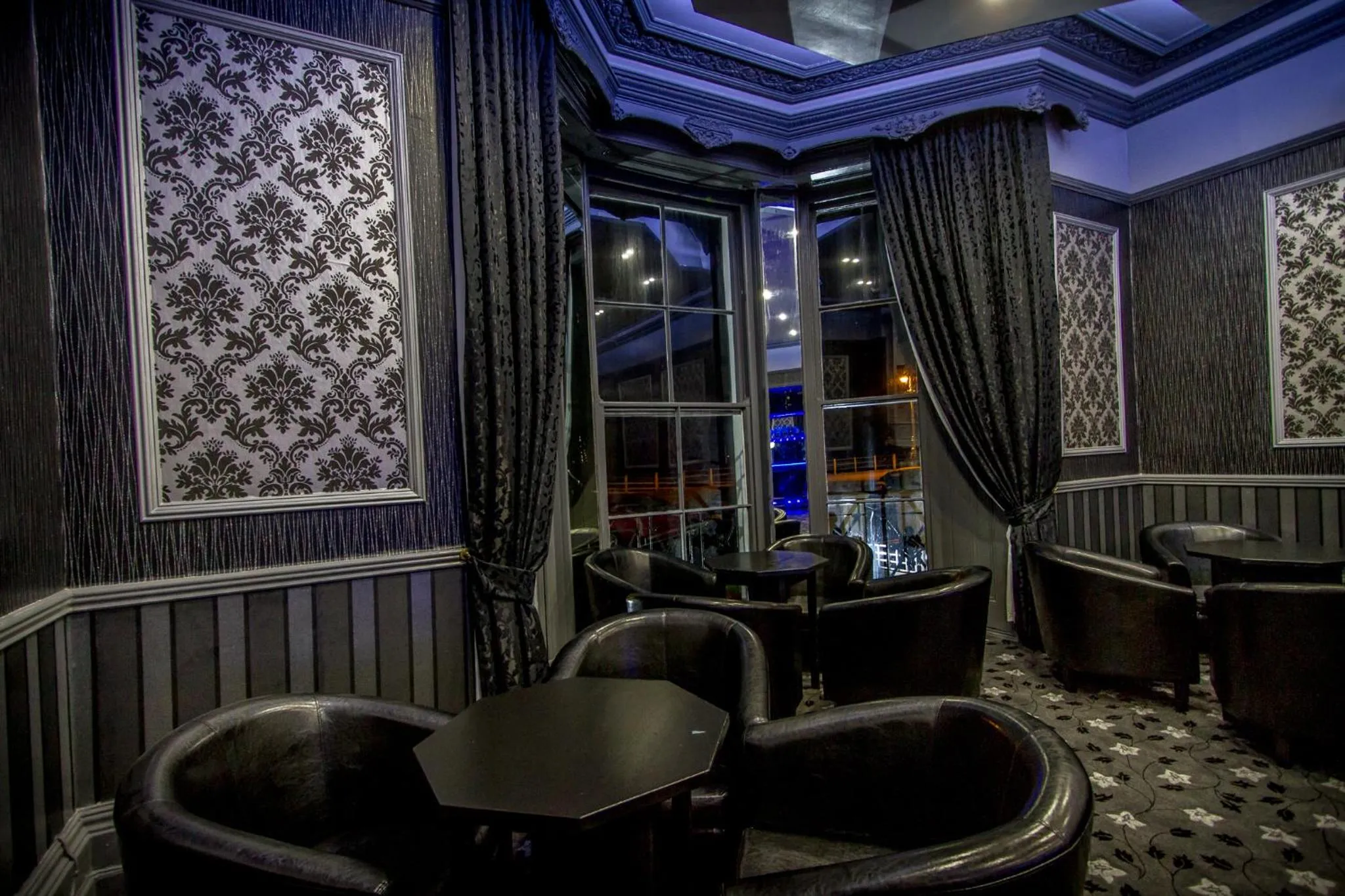 Lounge or bar in The Carlton Hotel