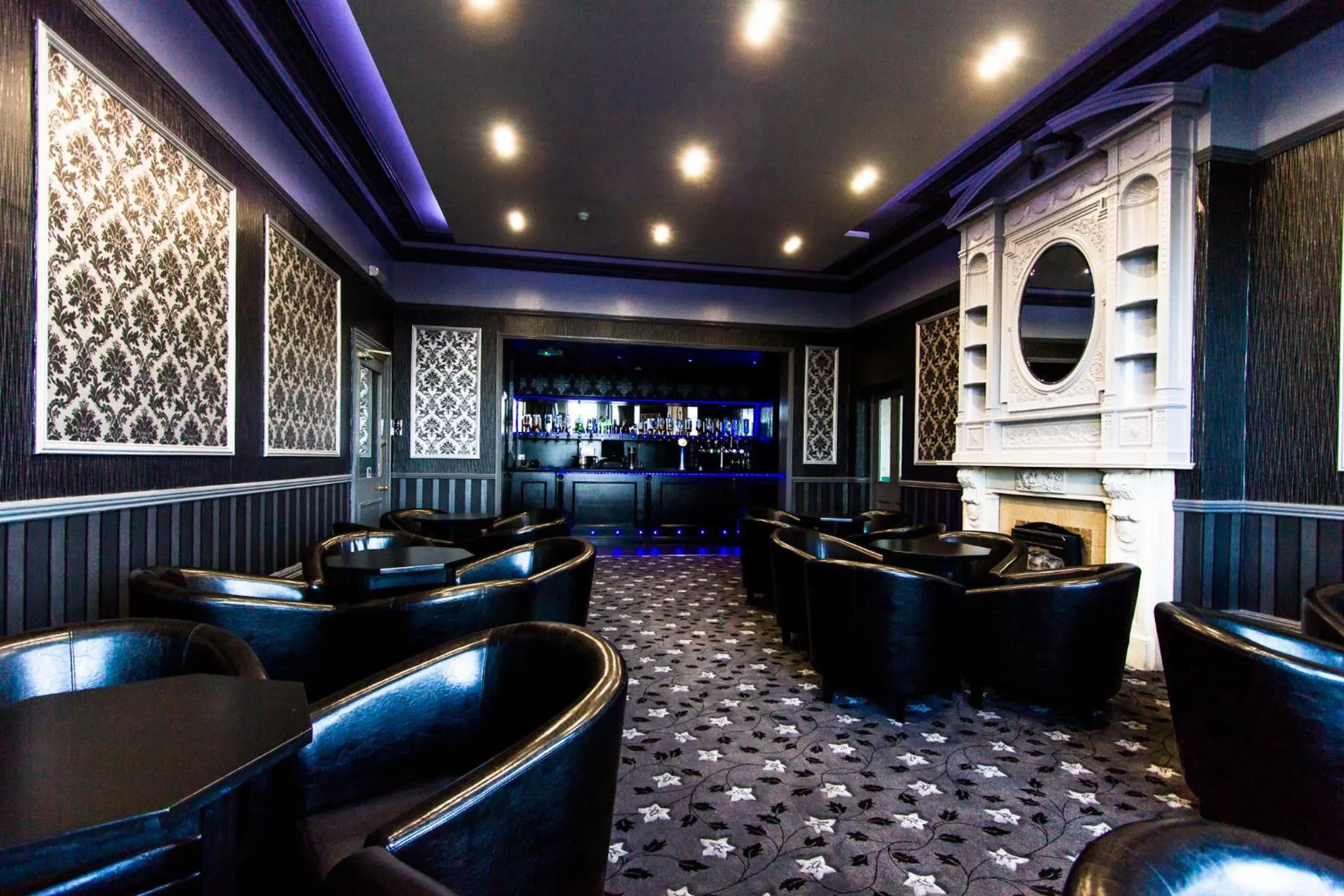 Lounge or bar in The Carlton Hotel