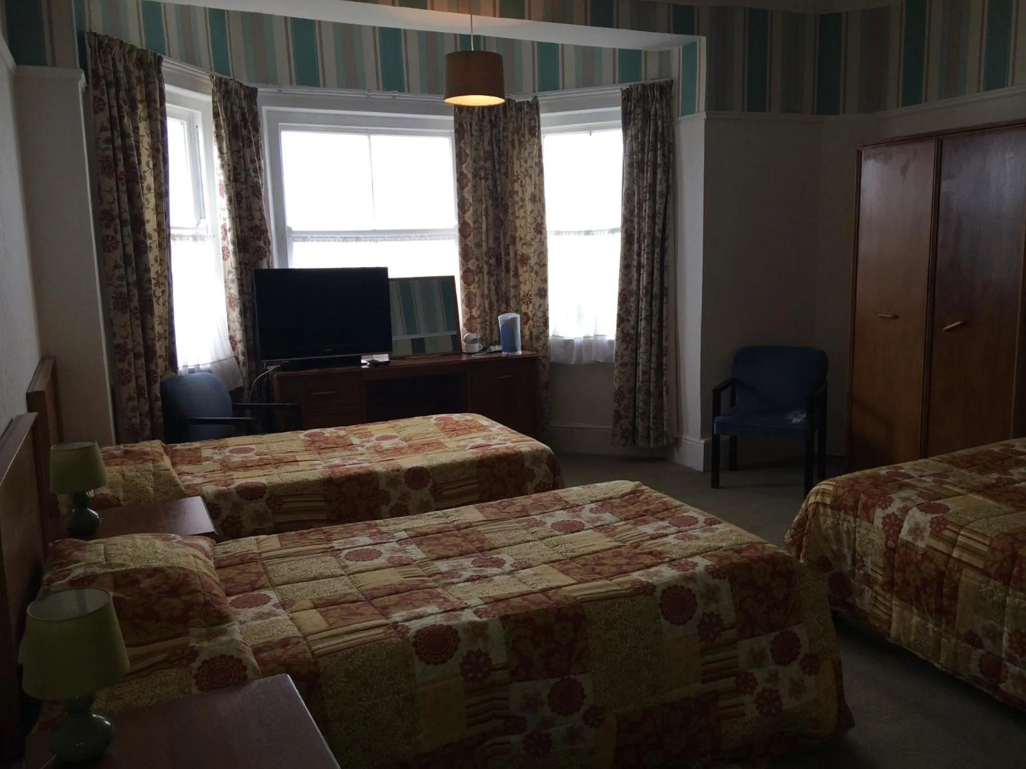 Bed in The Carlton Hotel