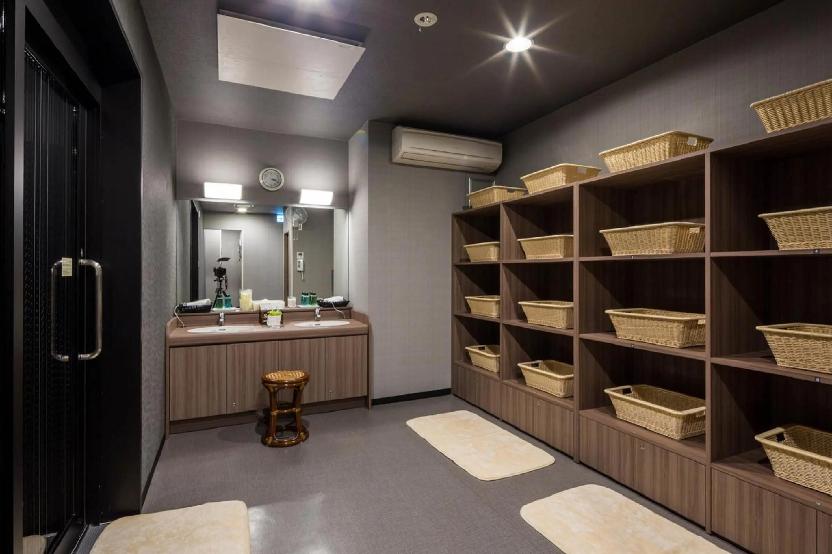 Public Bath in Hotel Route-Inn Tokyo Kamata -Ayamebashi-