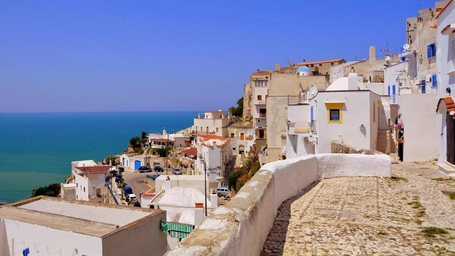 Nearby landmark in Residence Jolly