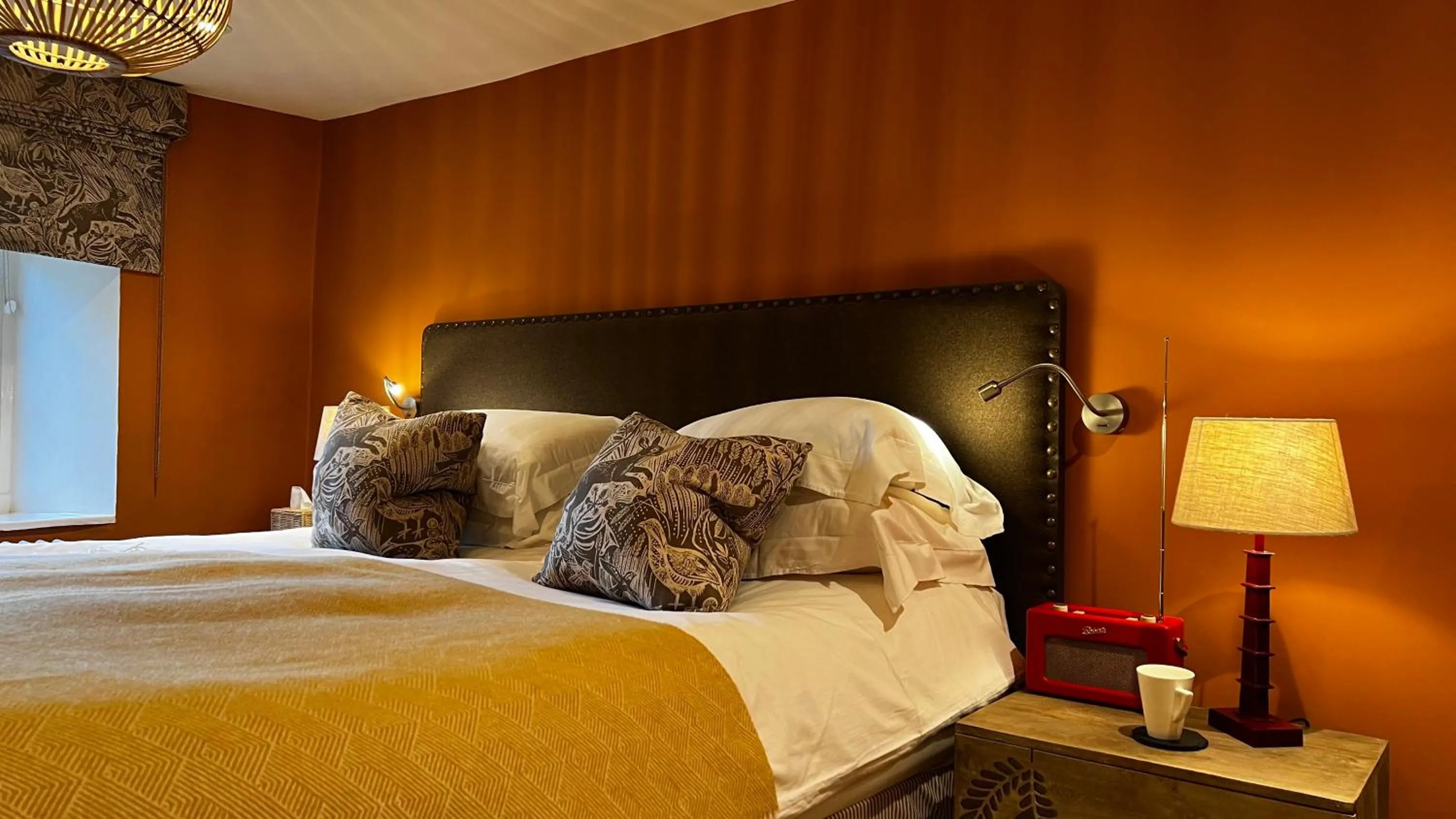 Bed in The Red Lion Inn