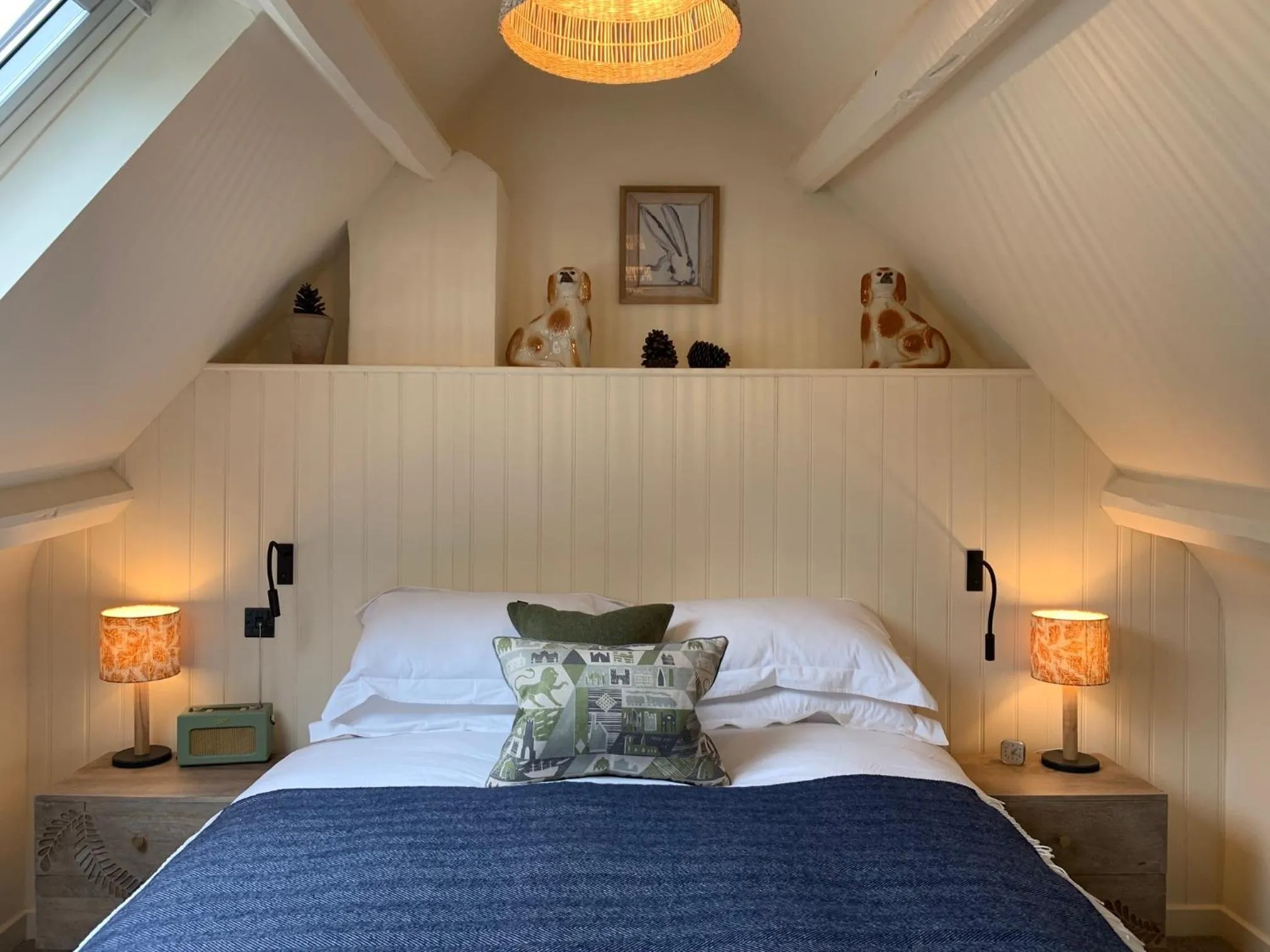 Bed in The Red Lion Inn