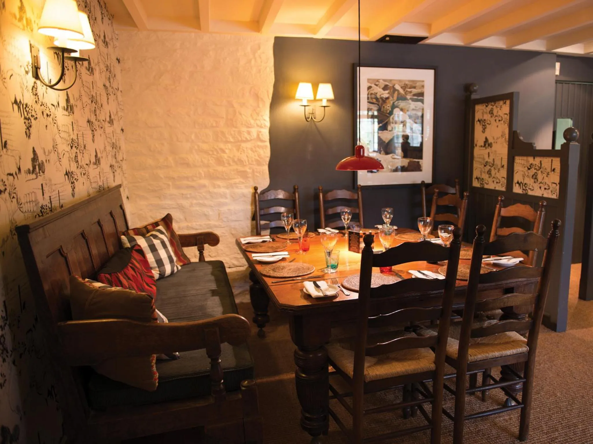 Restaurant/places to eat in The Red Lion Inn