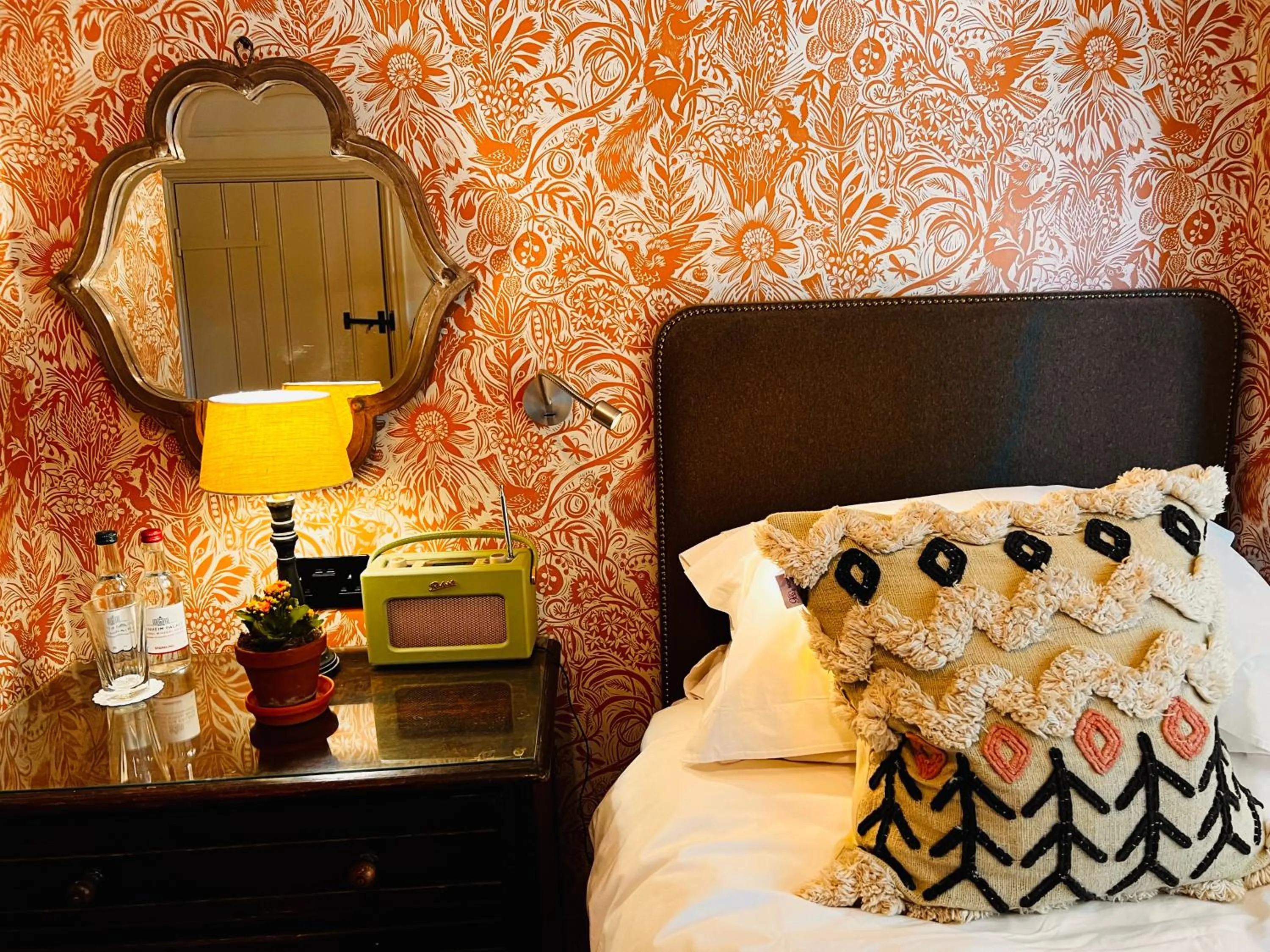 Bed in The Red Lion Inn