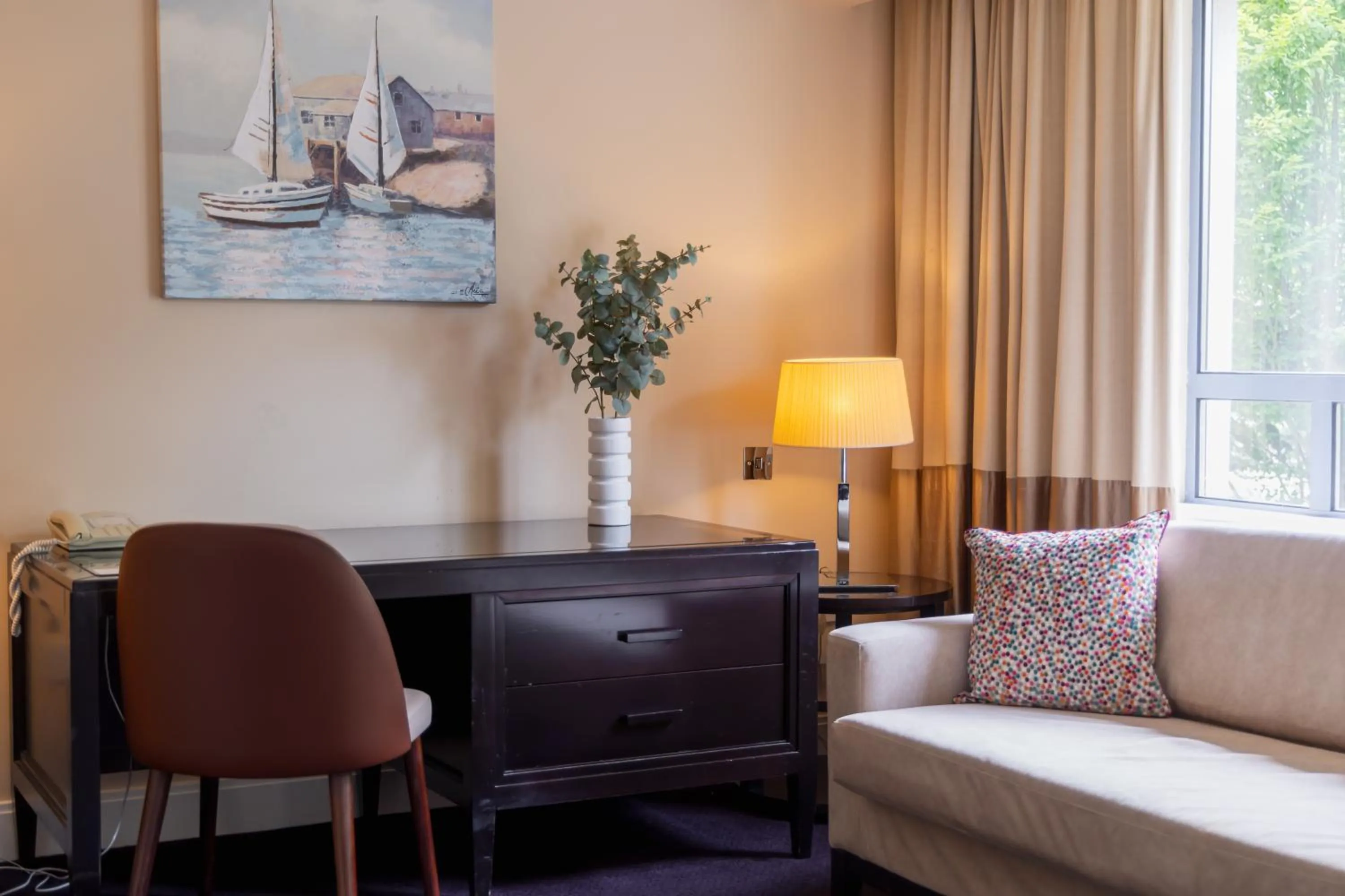 Living room in Shamrock Lodge Hotel